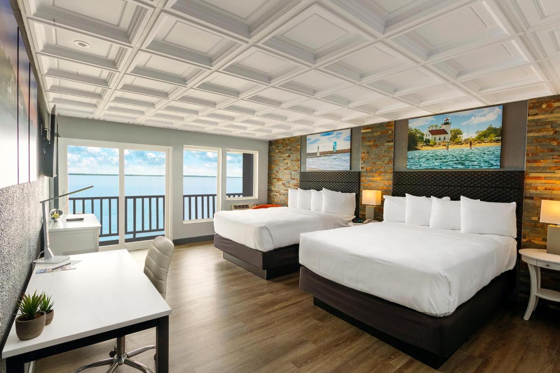Terrace Bay Hotel - Lakefront photo 53