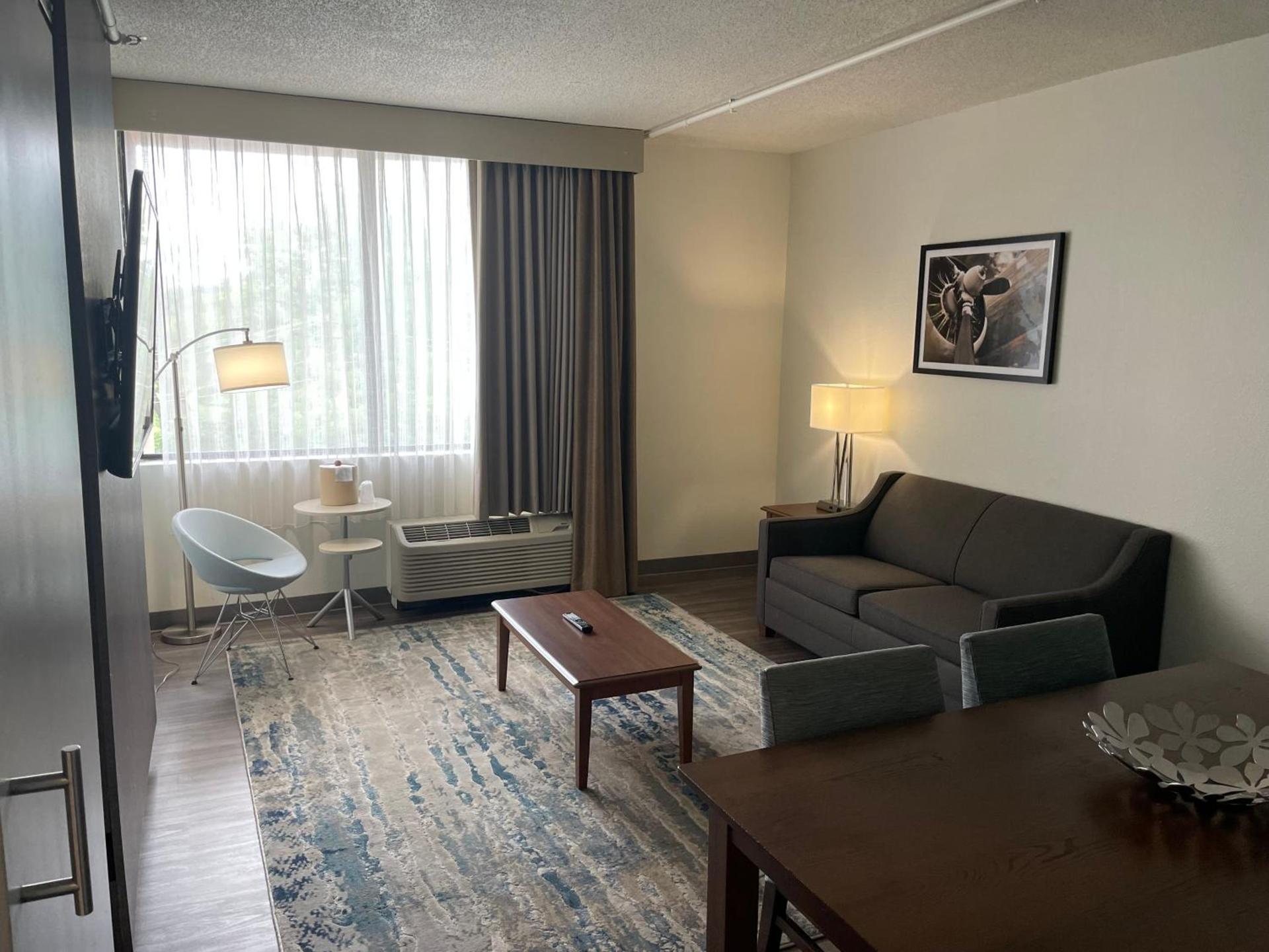 Saint Louis Airport Hotel photo 56