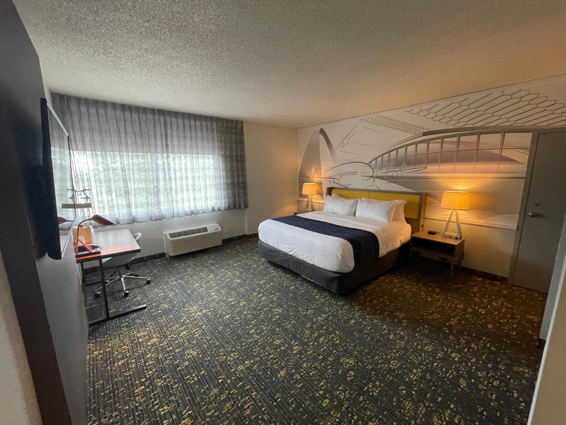 Saint Louis Airport Hotel photo 62