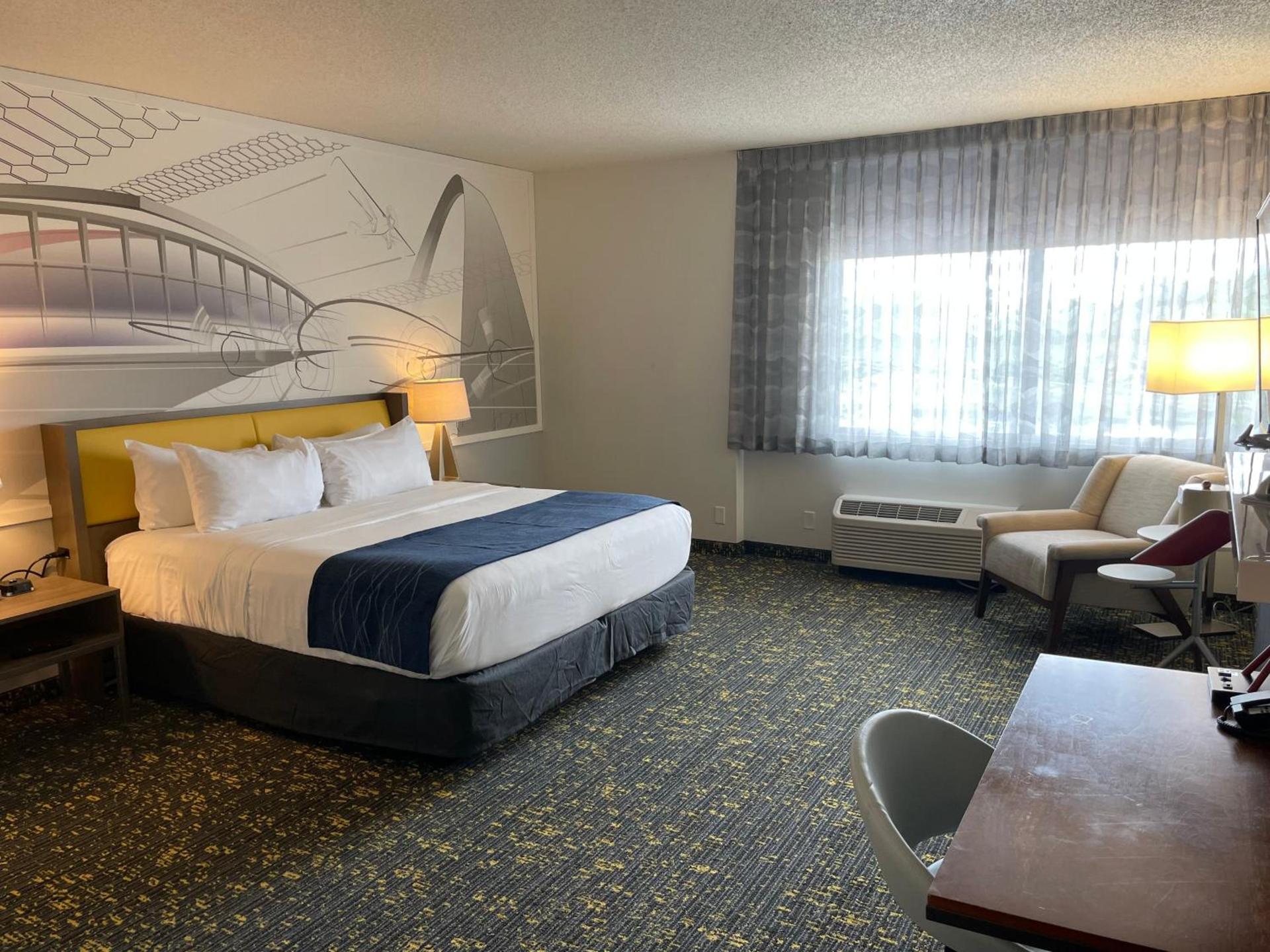 Saint Louis Airport Hotel photo 75