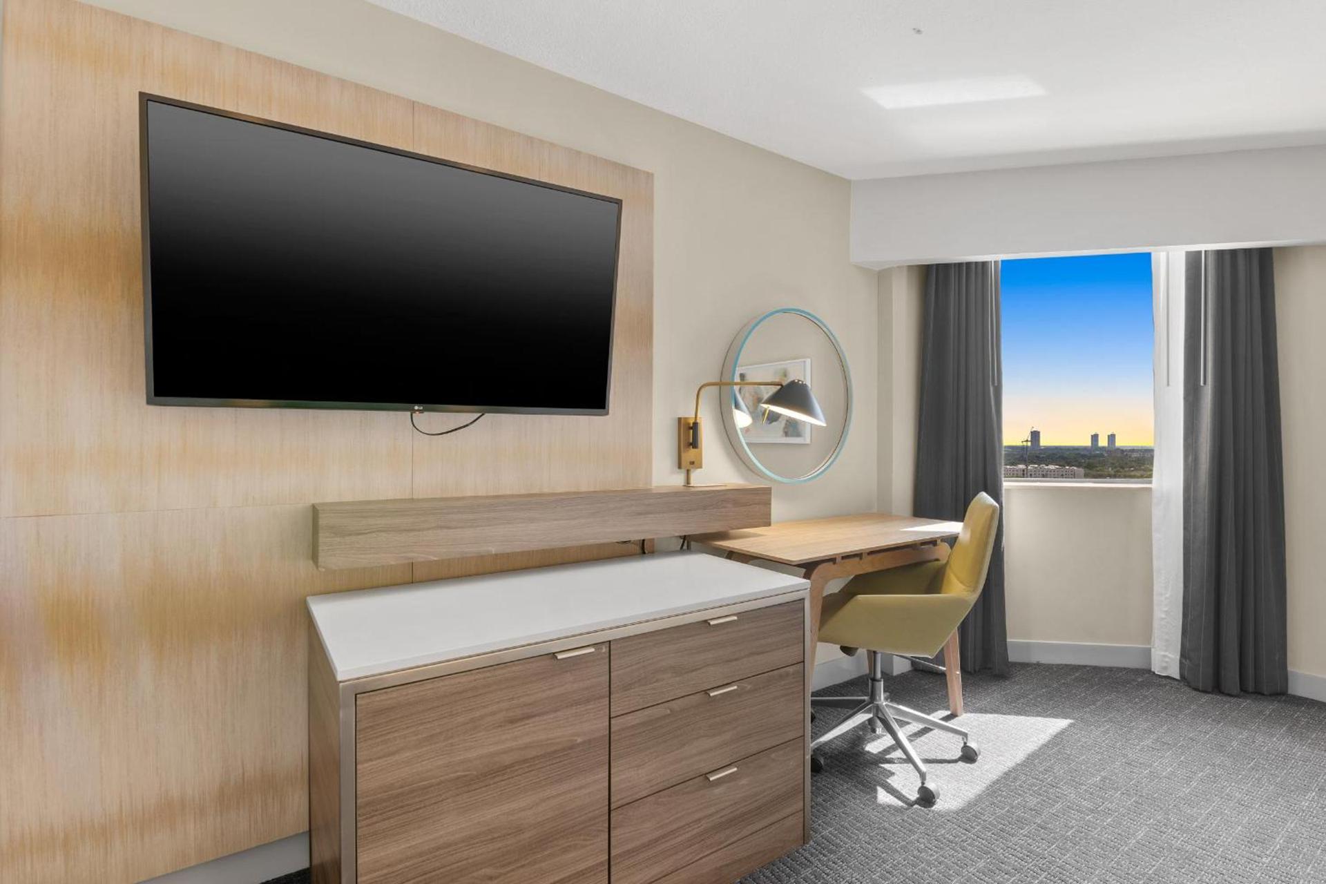 Crowne Plaza Houston Med Ctr-Galleria Area by IHG photo 52
