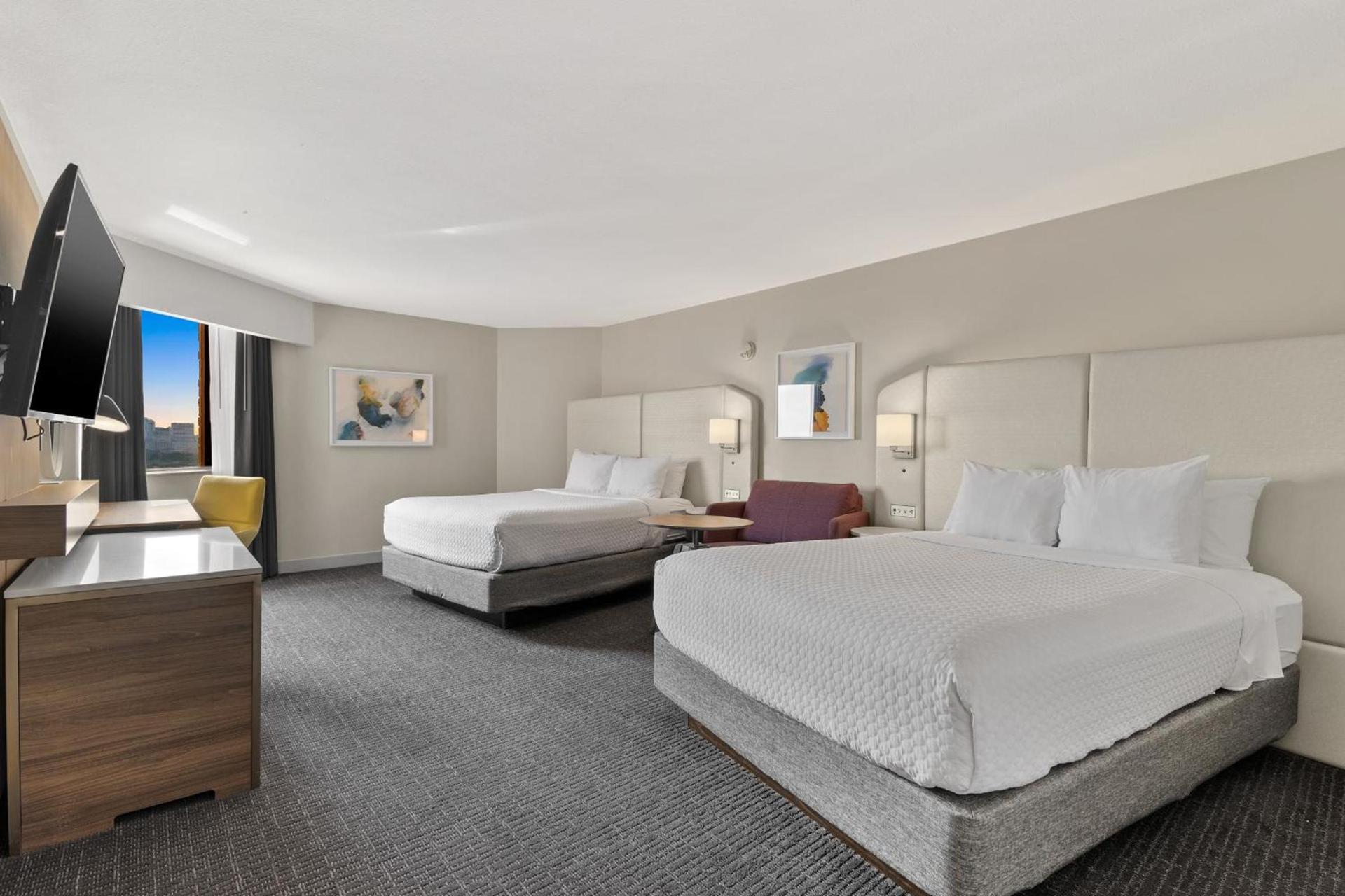 Crowne Plaza Houston Med Ctr-Galleria Area by IHG photo 2