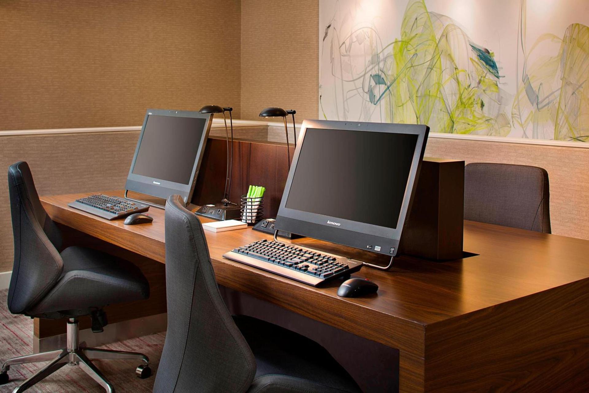 Courtyard by Marriott Birmingham Homewood photo 14