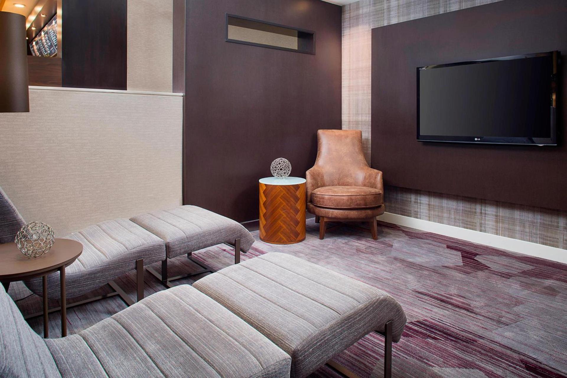 Courtyard by Marriott Birmingham Homewood photo 18
