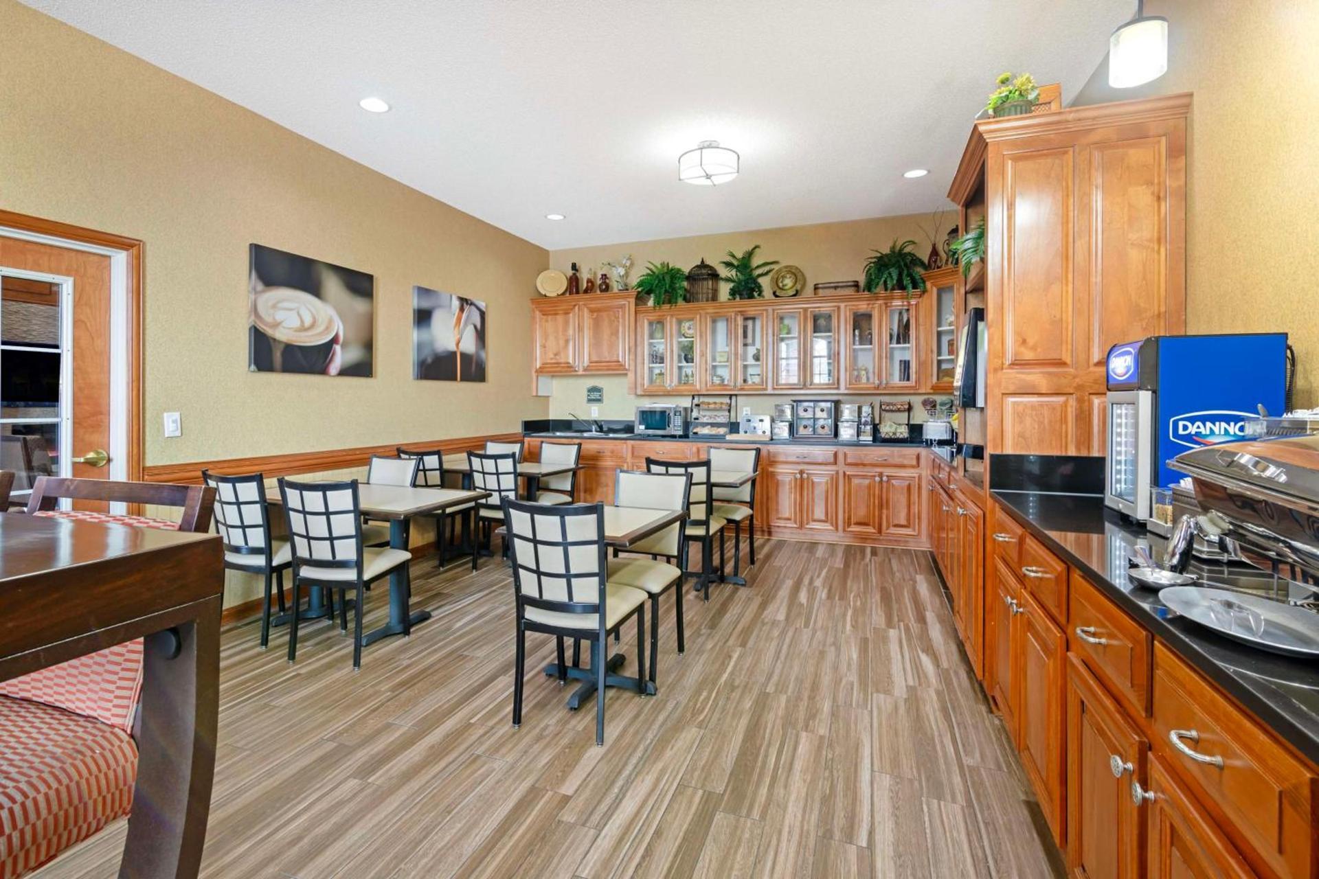 Best Western Plus Bradbury Inn and Suites photo 48