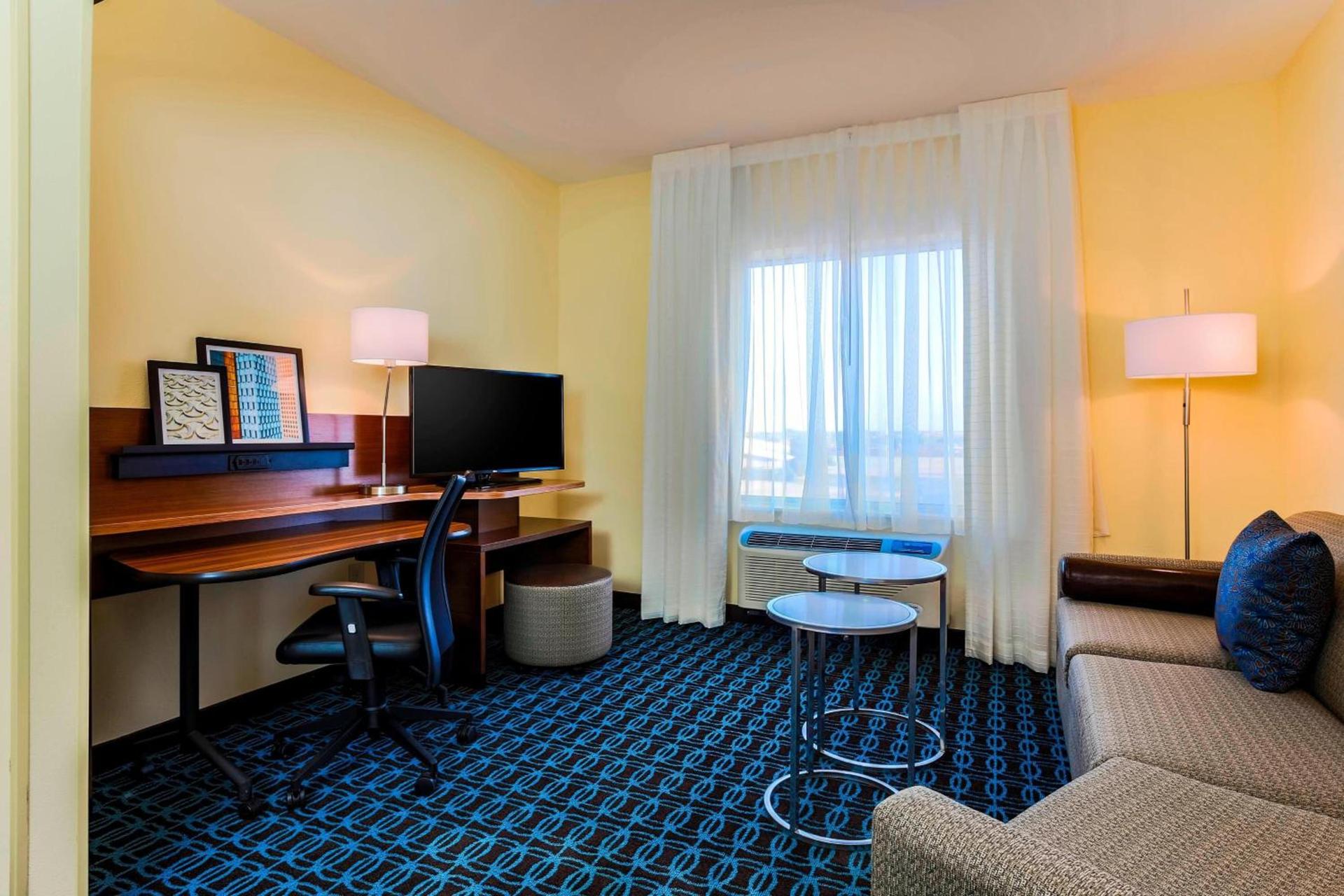 Fairfield Inn & Suites by Marriott Snyder photo 23