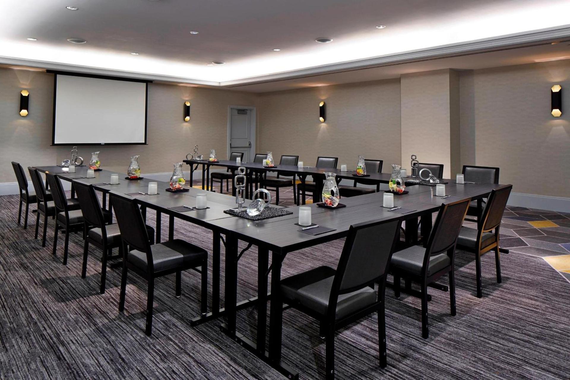 Renaissance Providence Downtown Hotel photo 30