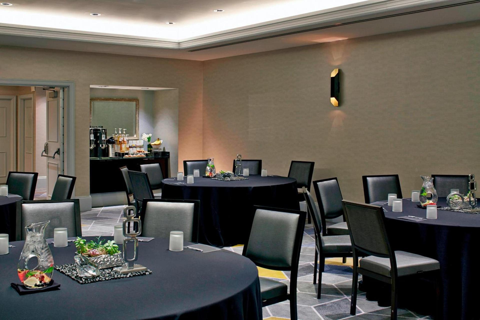 Renaissance Providence Downtown Hotel photo 32