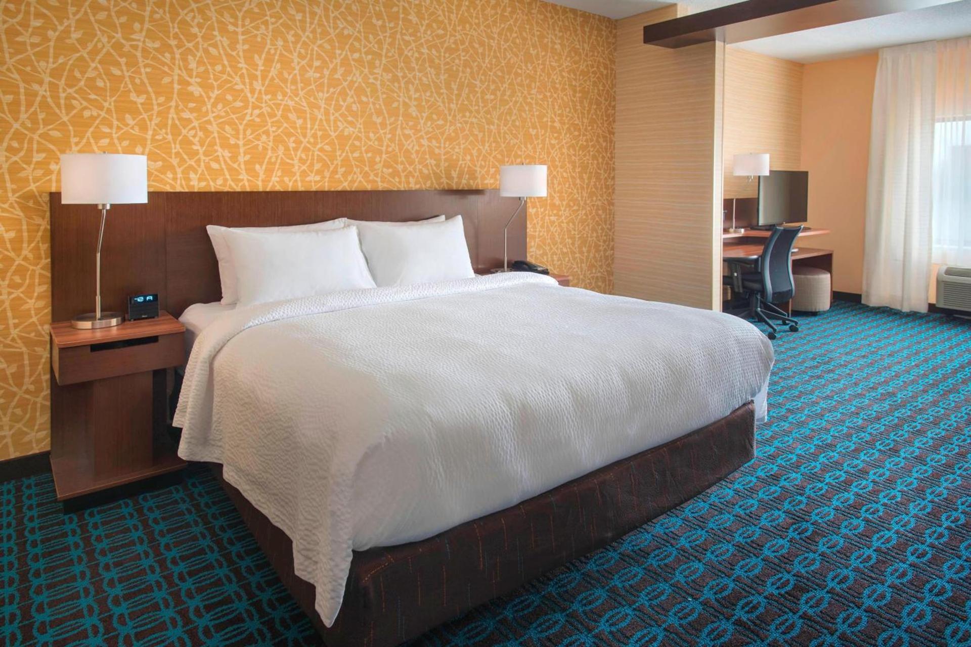 Fairfield Inn & Suites by Marriott Syracuse Carrier Circle photo 9