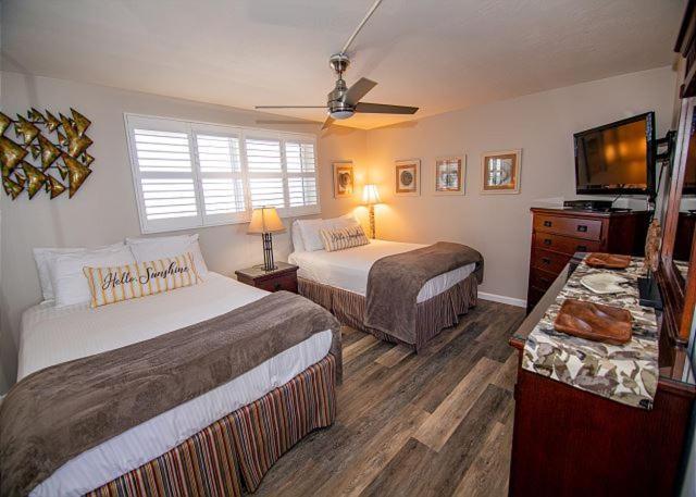 Capri Beach Accommodations at Capri By The Sea photo 41