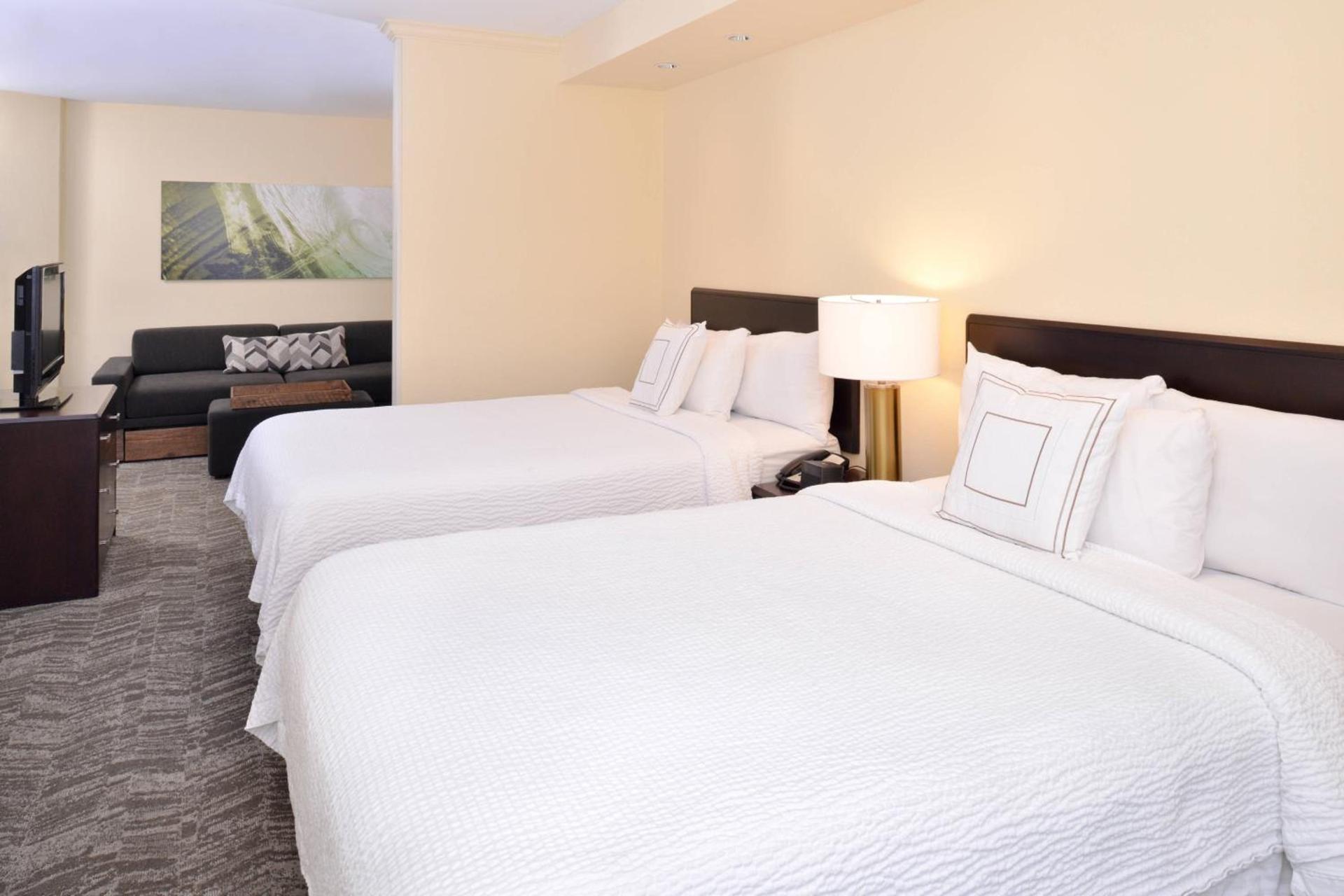 SpringHill Suites by Marriott Corona Riverside photo 6