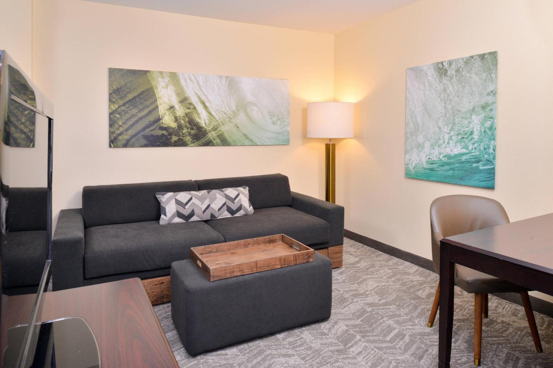 SpringHill Suites by Marriott Corona Riverside photo 9