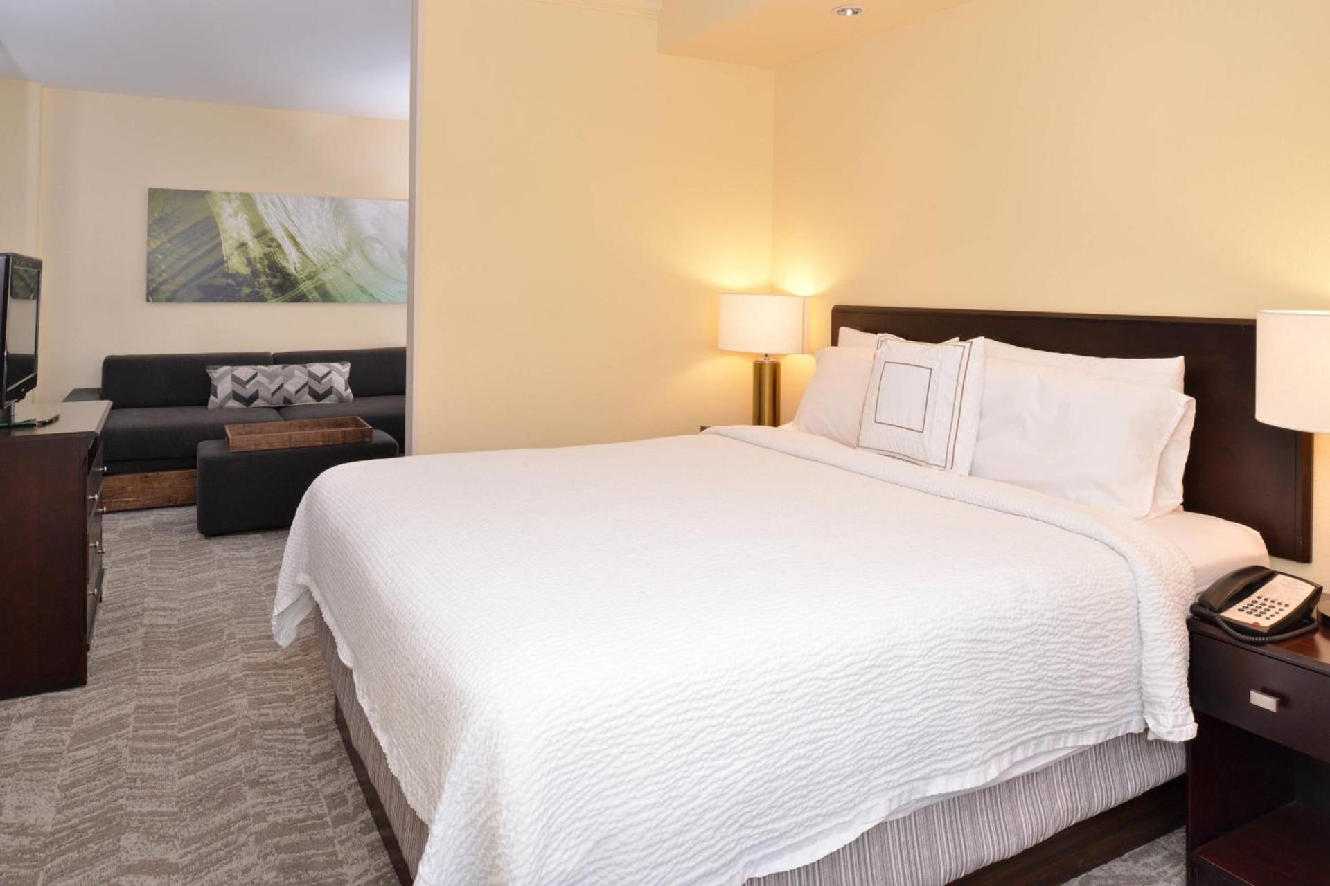 SpringHill Suites by Marriott Corona Riverside photo 10