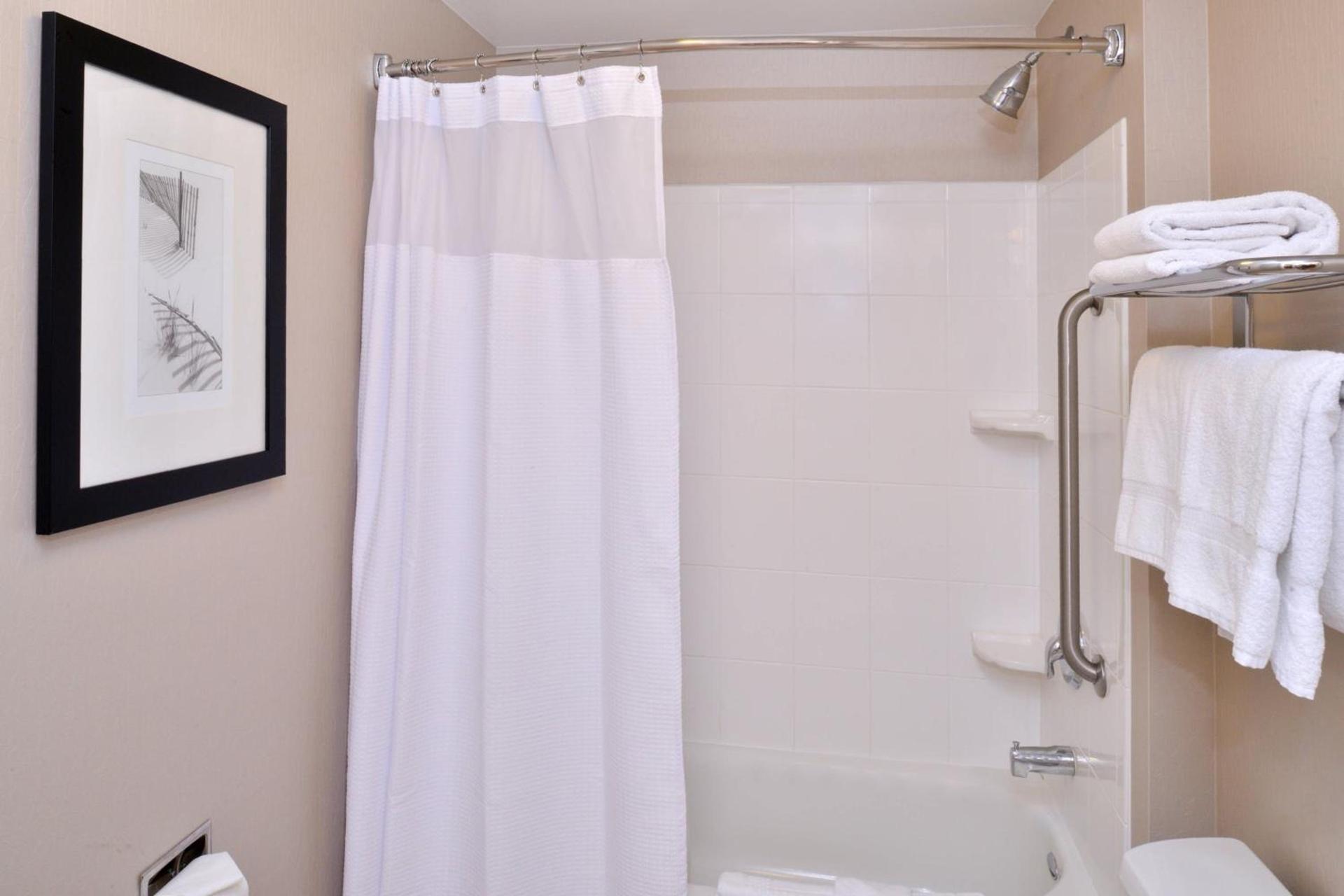 SpringHill Suites by Marriott Corona Riverside photo 12