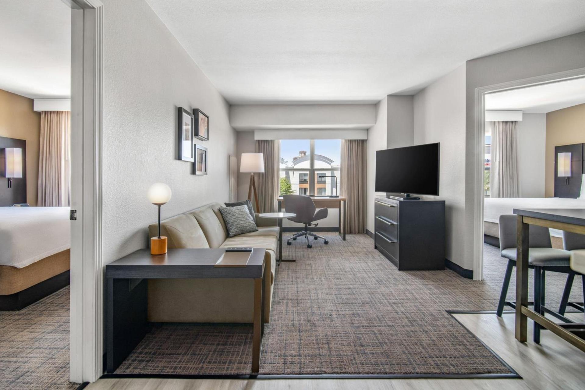 Residence Inn Phoenix Glendale Sports & Entertainment District photo 40