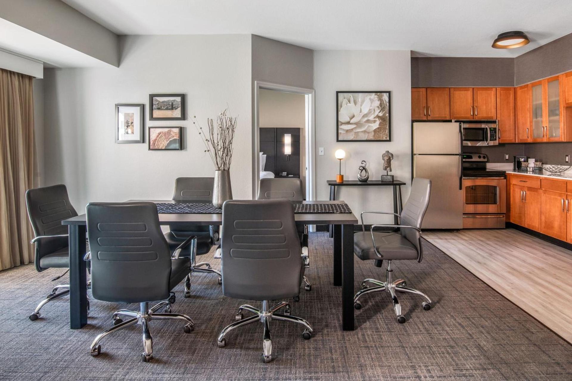 Residence Inn Phoenix Glendale Sports & Entertainment District photo 46