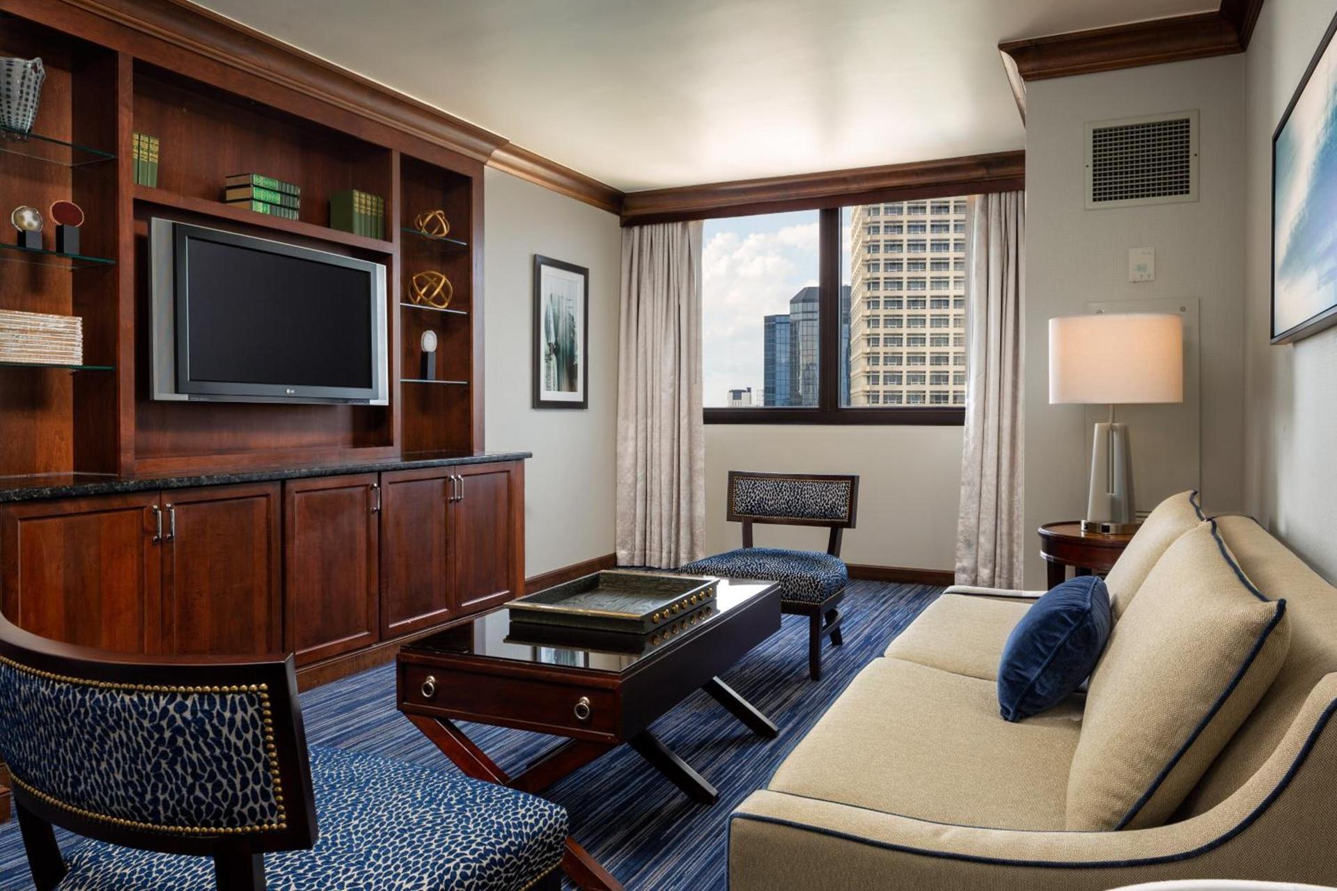 Sheraton Norfolk Waterside Hotel photo 26