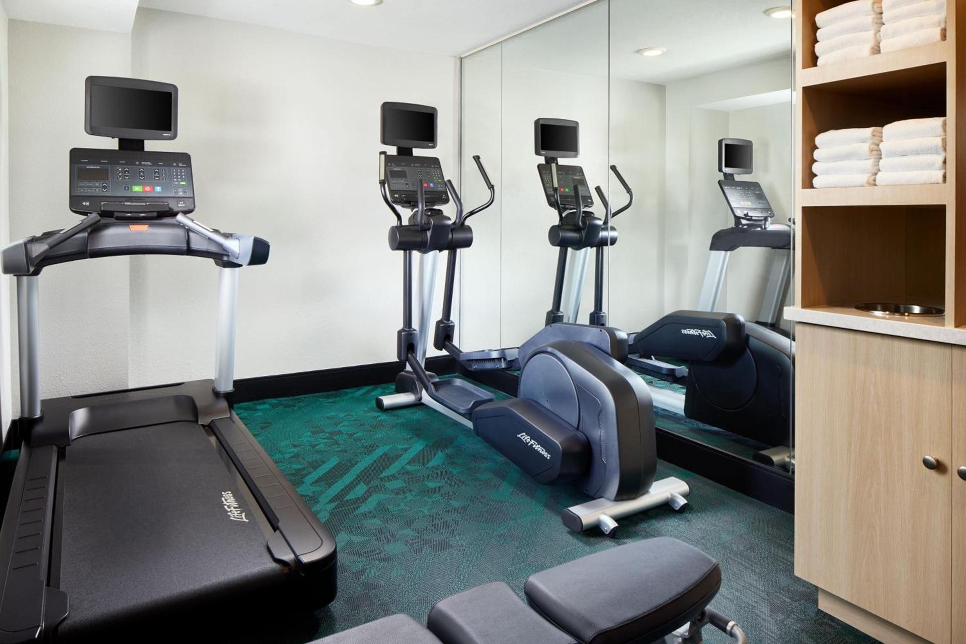 TownePlace Suites Dulles Airport photo 16