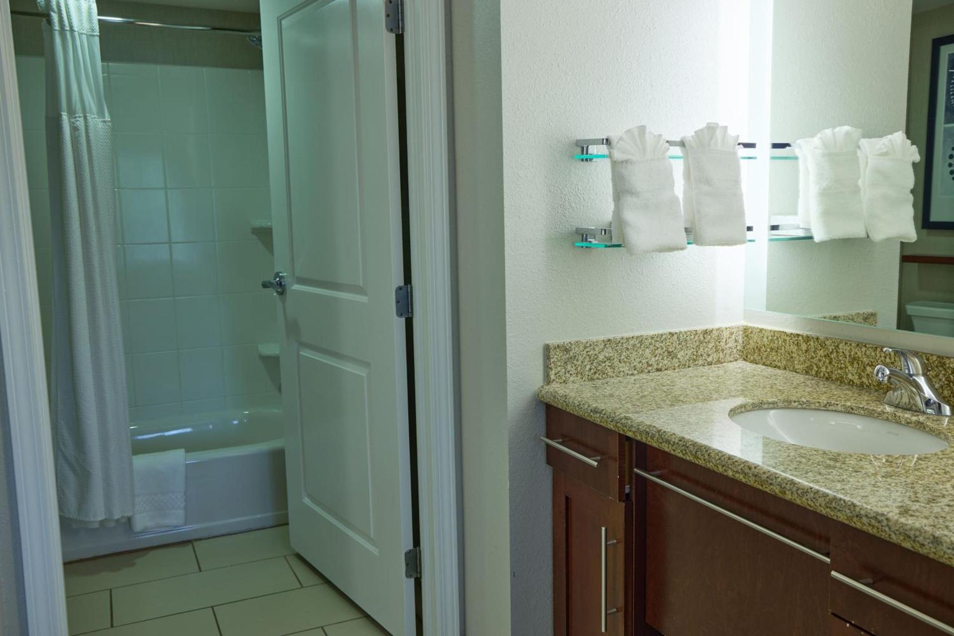 Residence Inn by Marriott Columbia Northwest/Harbison photo 10