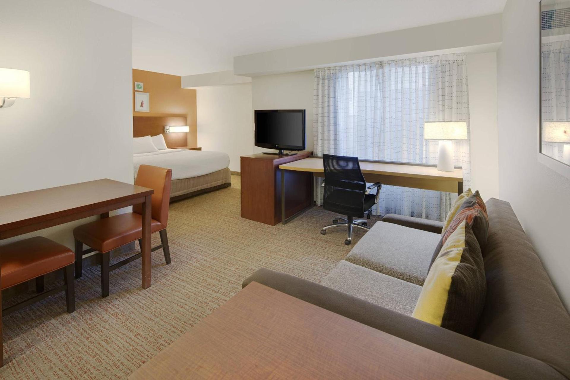 Residence Inn Indianapolis Airport photo 7