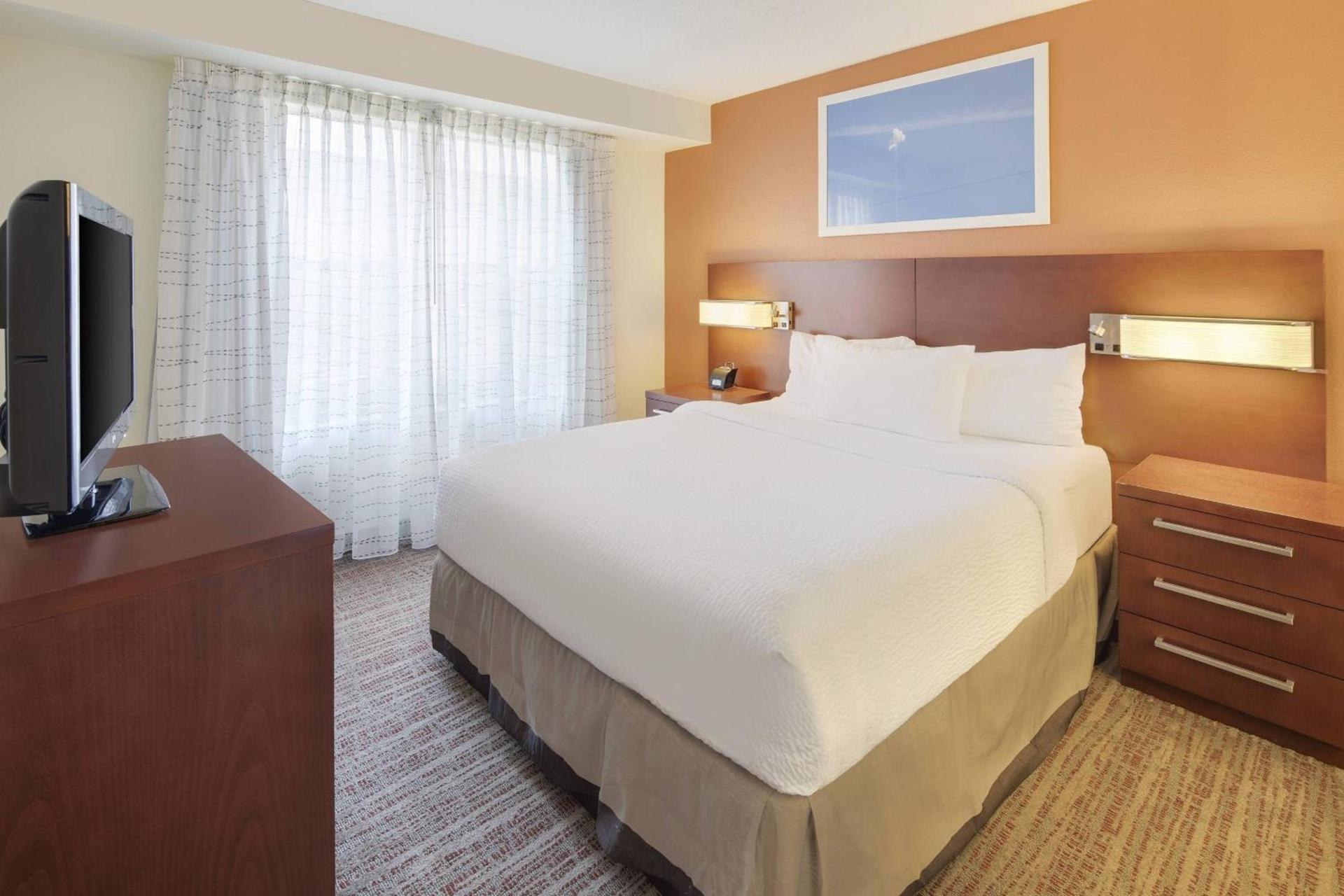 Residence Inn Indianapolis Airport photo 13