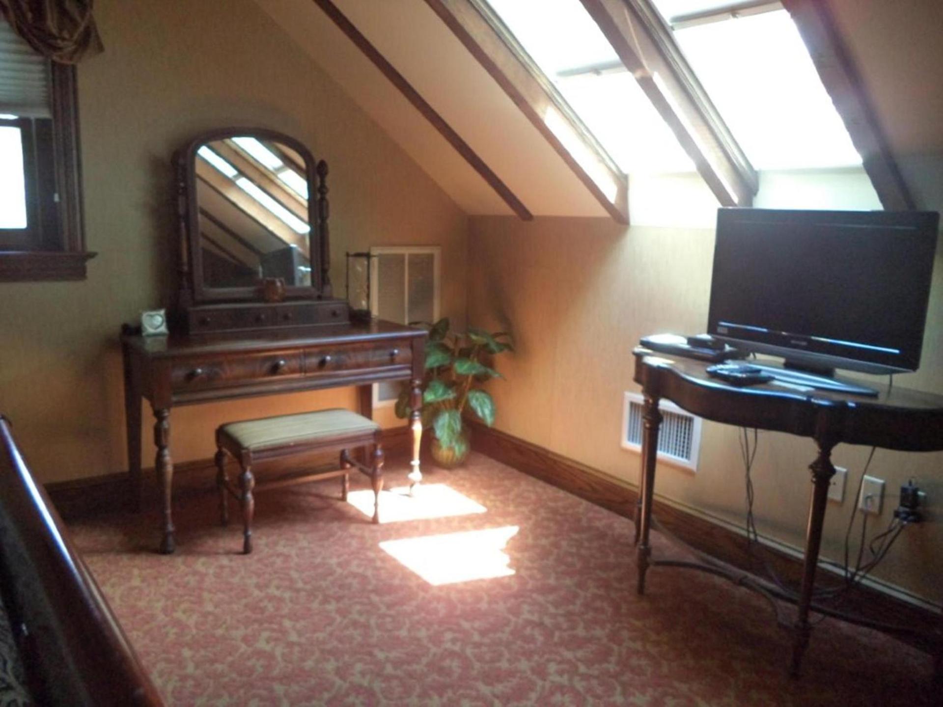 The Inn & Spa at Intercourse Village photo 45