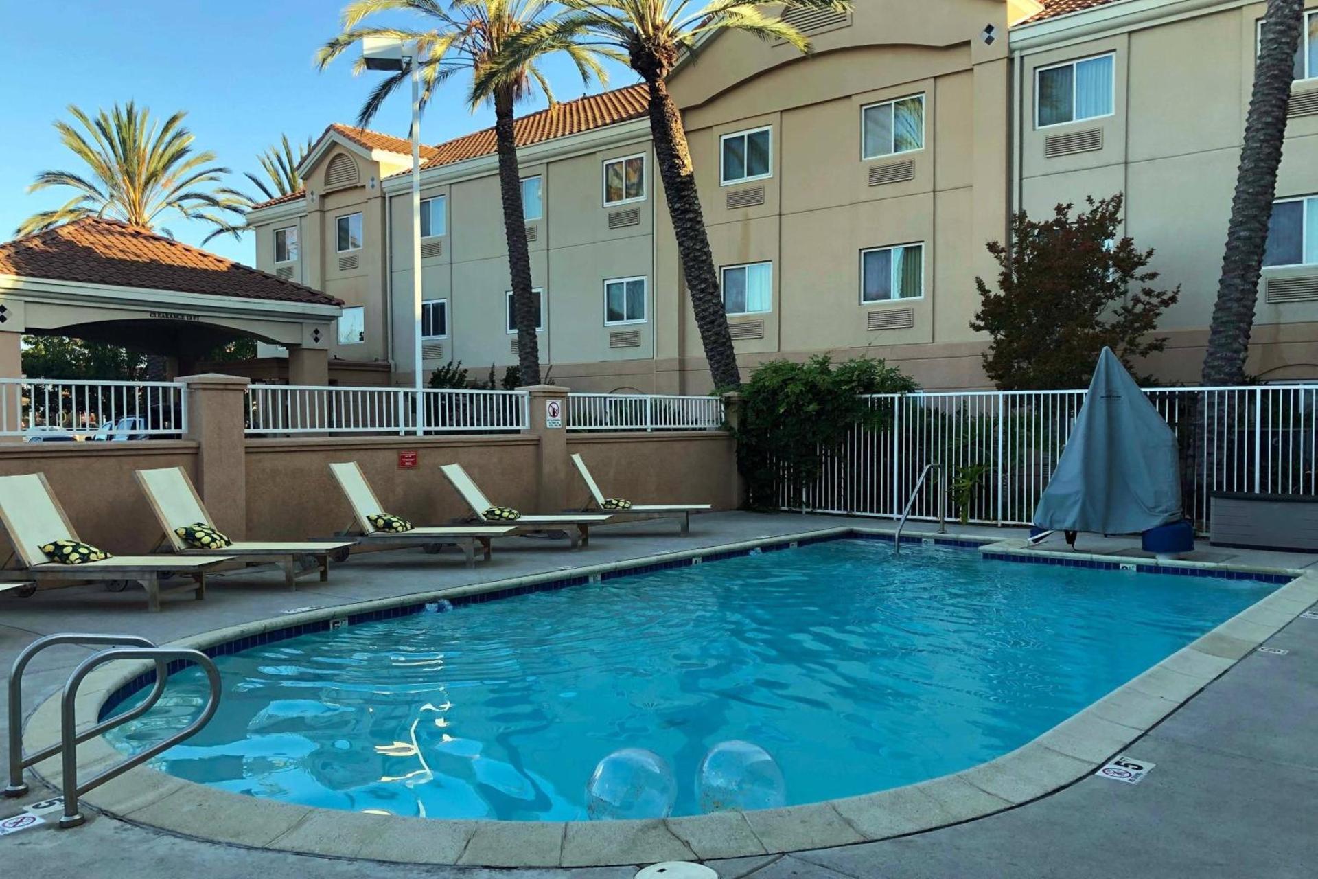 Fairfield Inn & Suites by Marriott San Francisco San Carlos photo 14