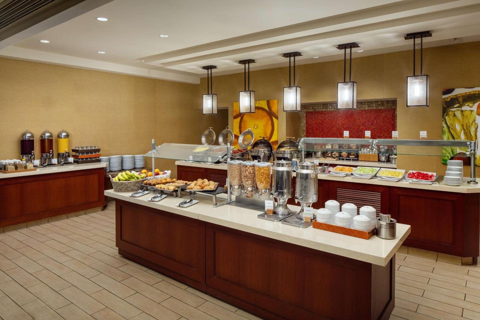 DoubleTree Boston North Shore Danvers photo 15