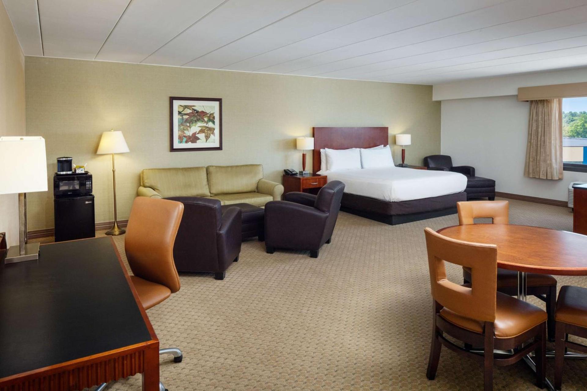 DoubleTree Boston North Shore Danvers photo 20