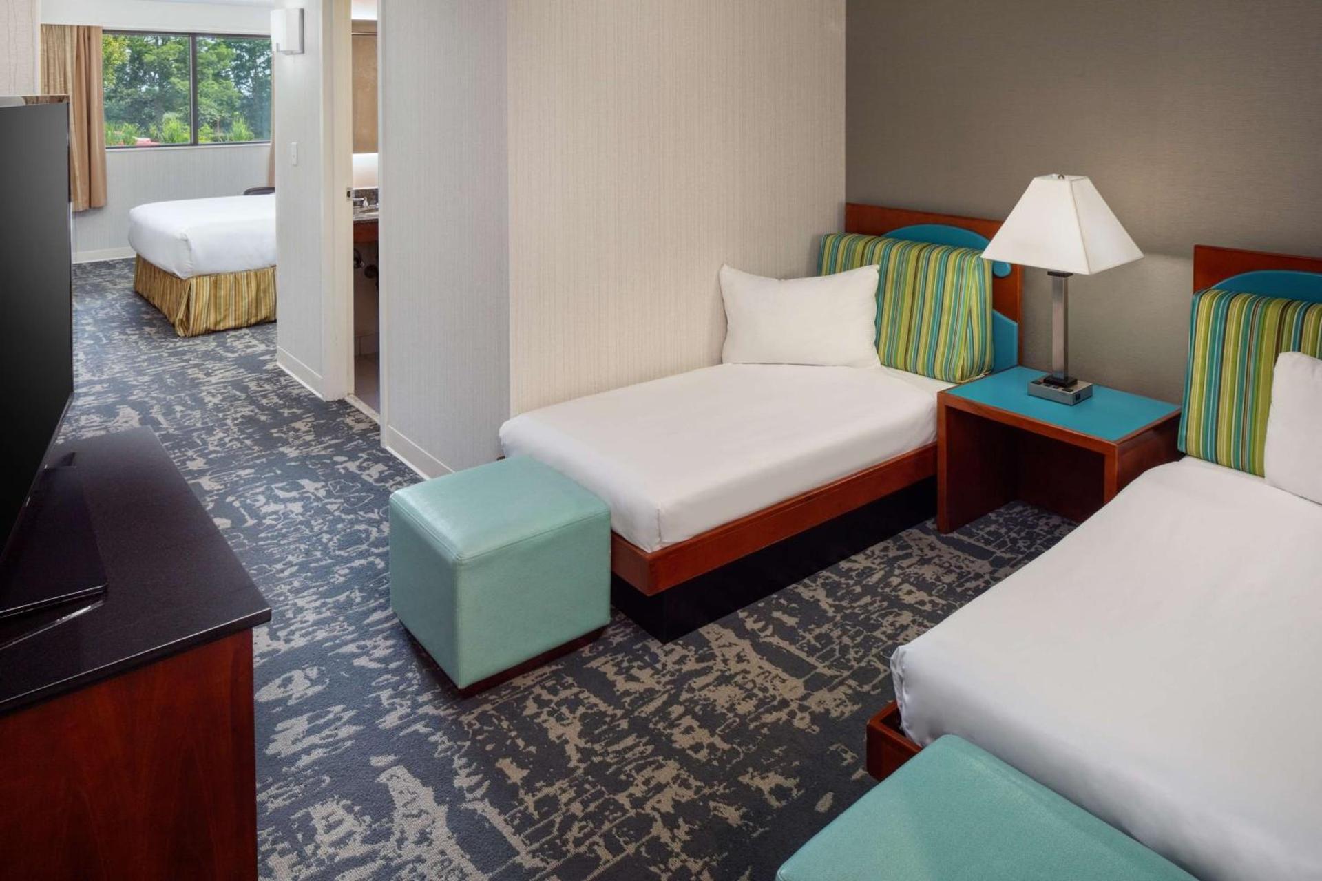 DoubleTree Boston North Shore Danvers photo 23