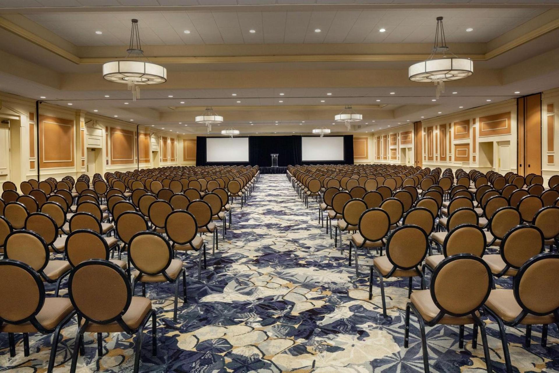 DoubleTree Boston North Shore Danvers photo 34