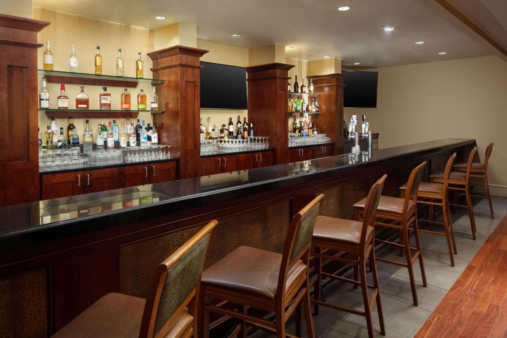 DoubleTree Boston North Shore Danvers photo 38