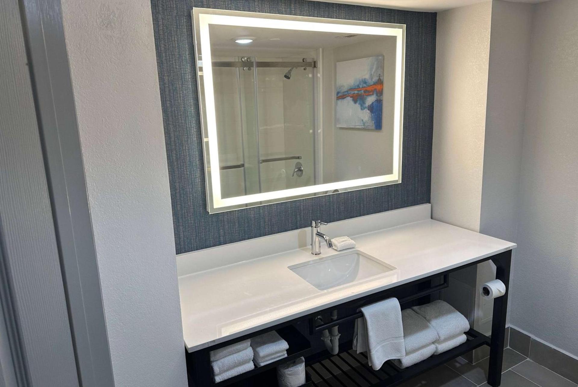 La Quinta by Wyndham Birmingham Homewood photo 15