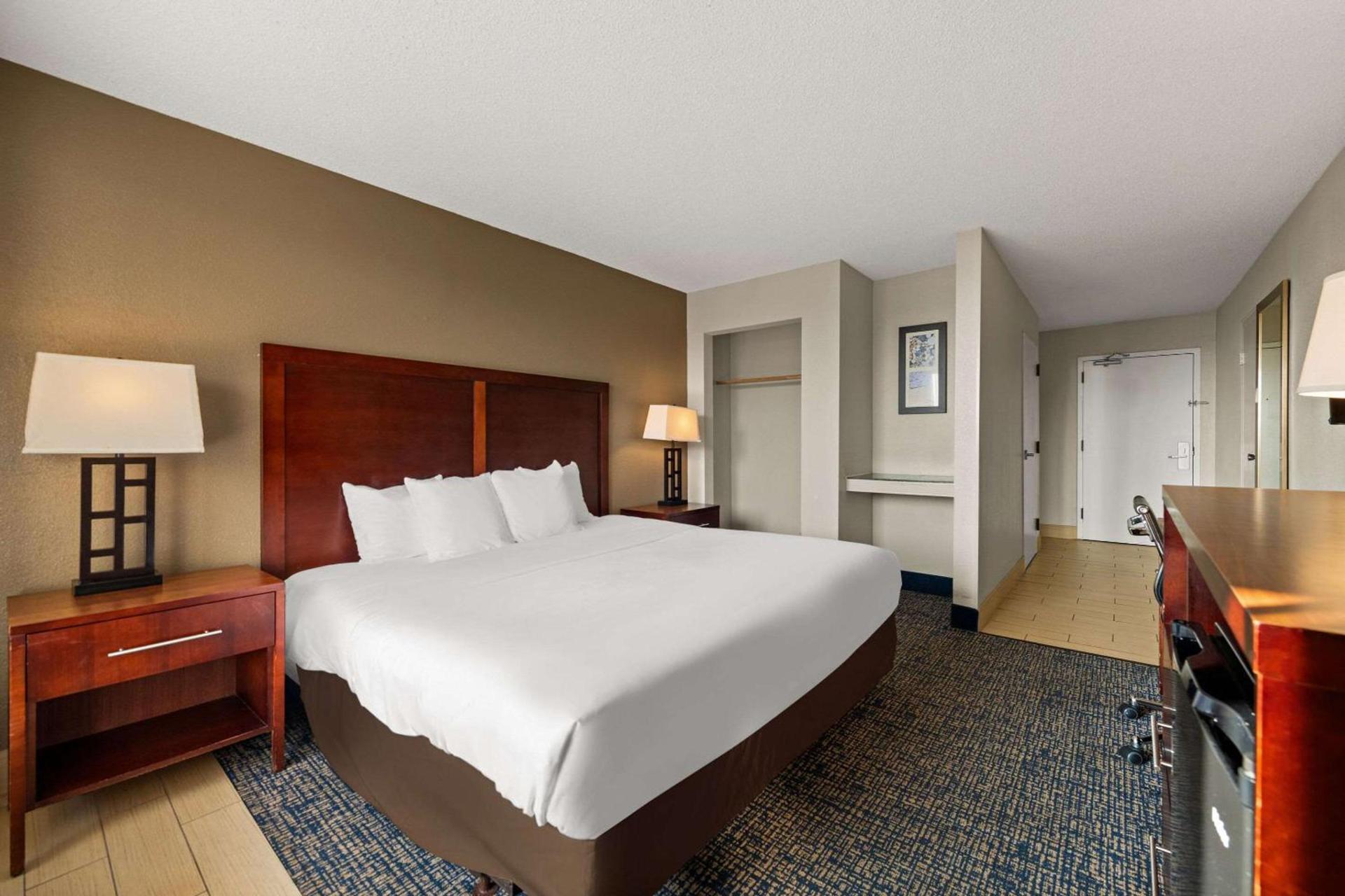 Comfort Inn On the Ocean photo 20
