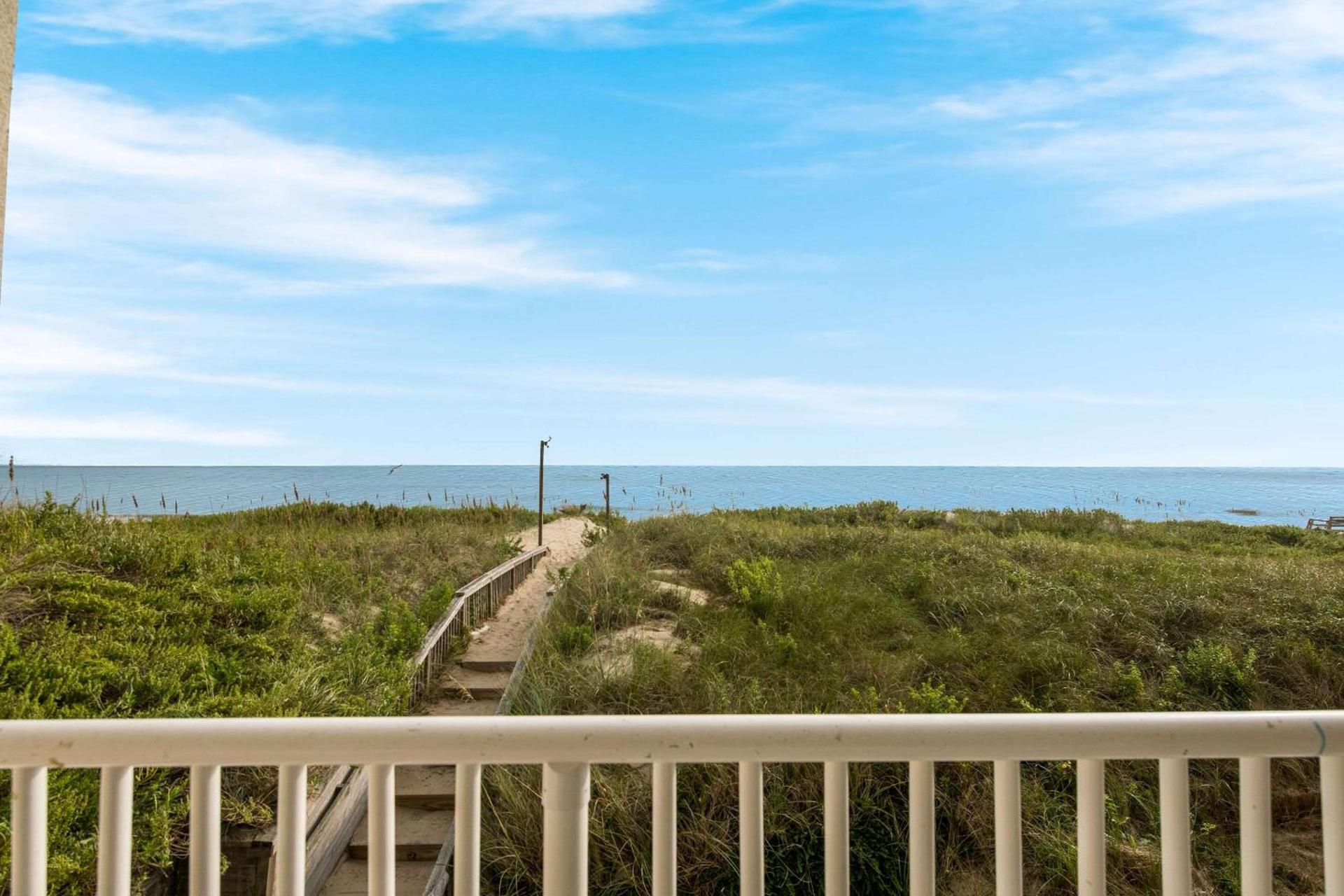 Comfort Inn On the Ocean photo 52