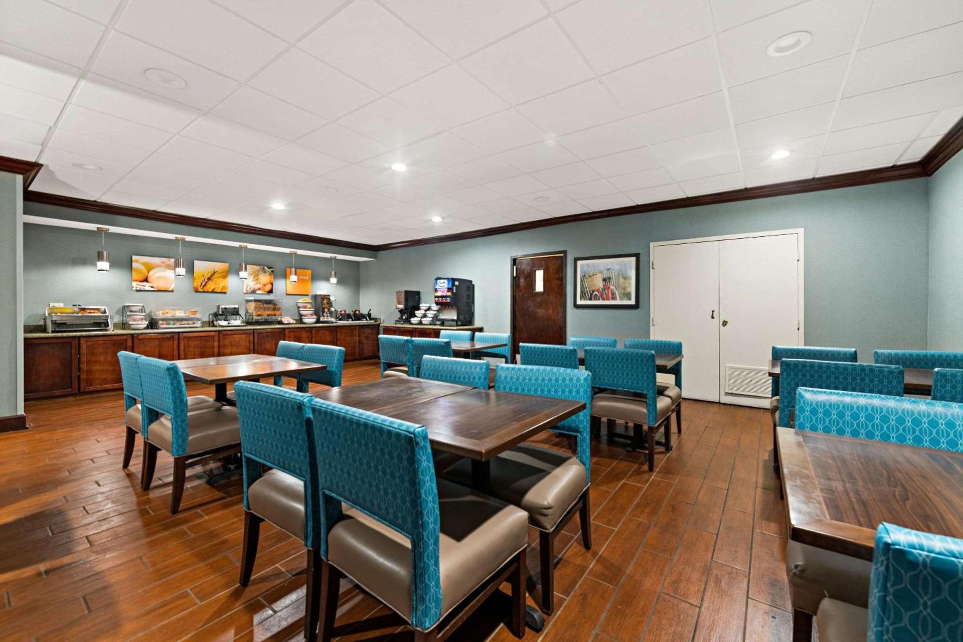 Comfort Inn On the Ocean photo 62