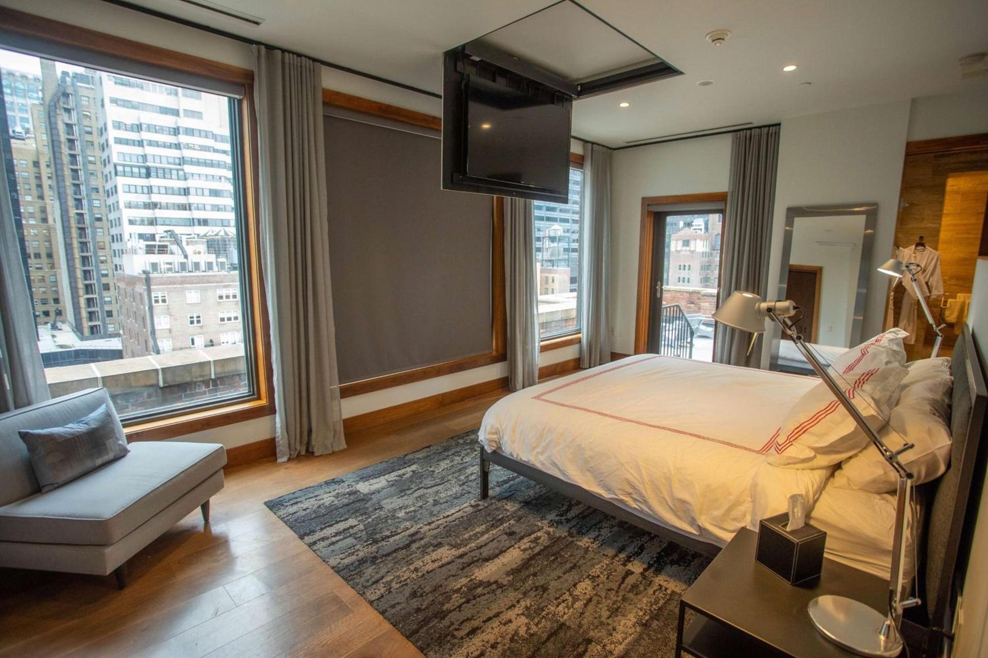 Lexington Plaza Hotel photo 5