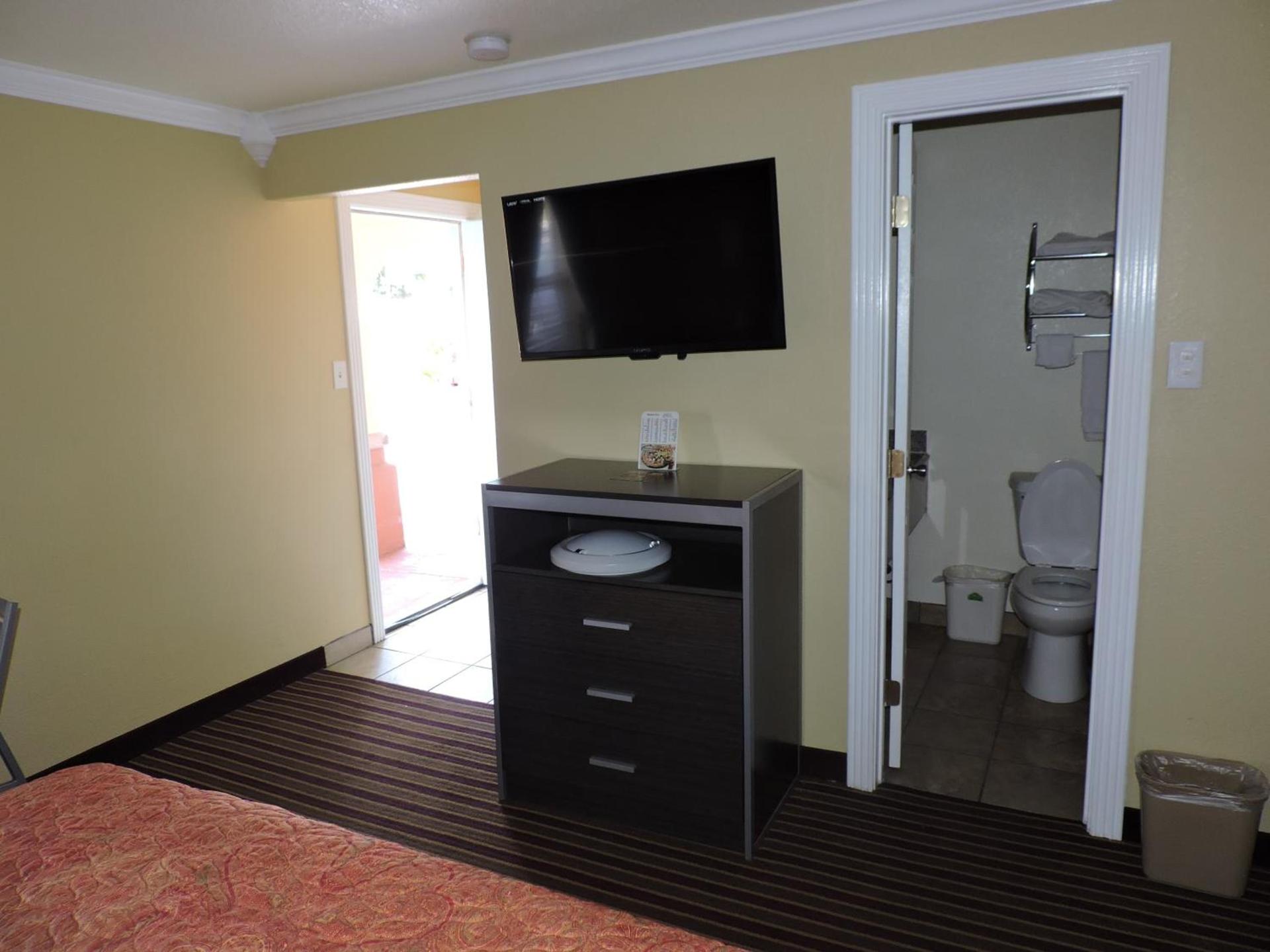Budget Inn Temple photo 15