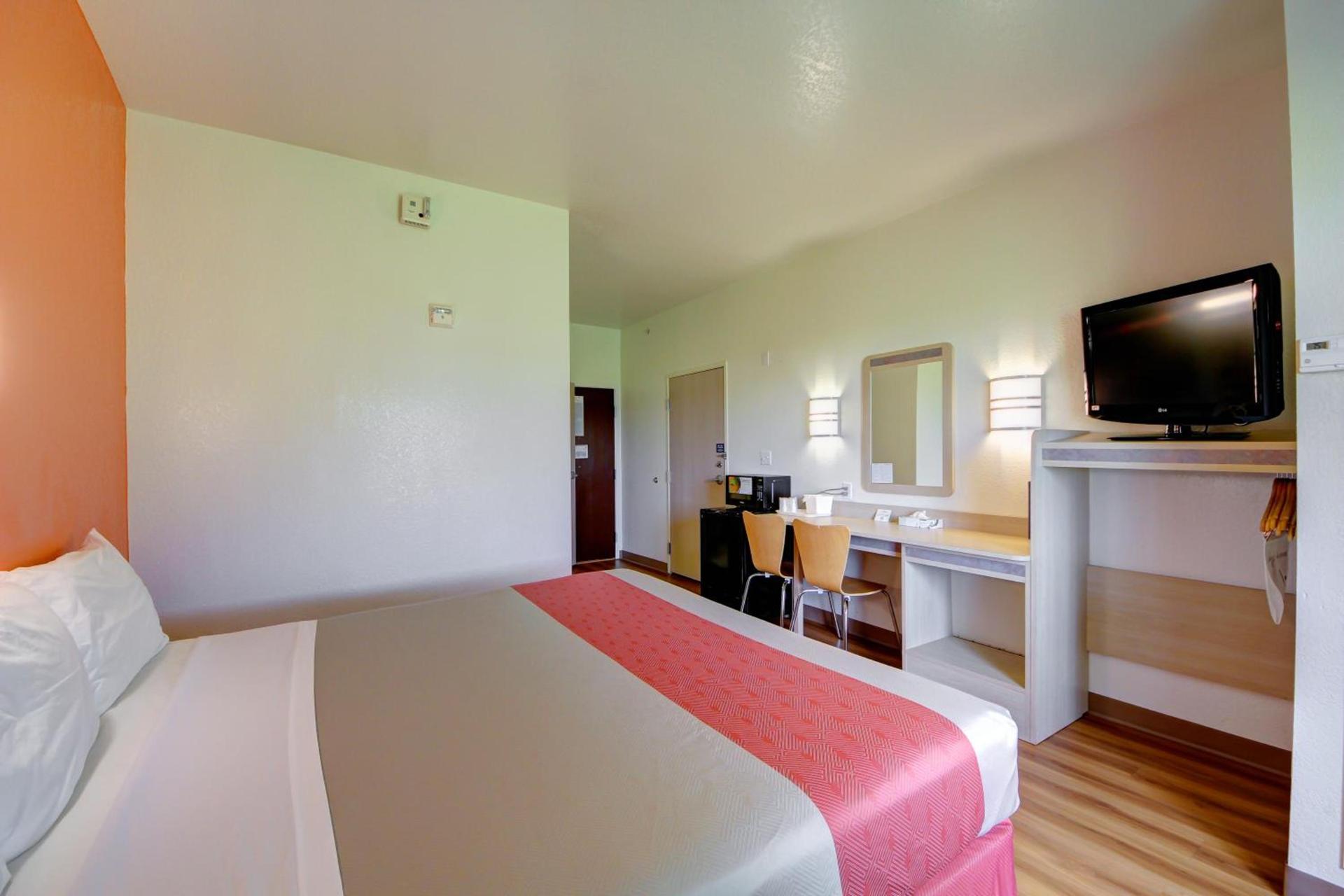Motel 6-El Reno, OK photo 17