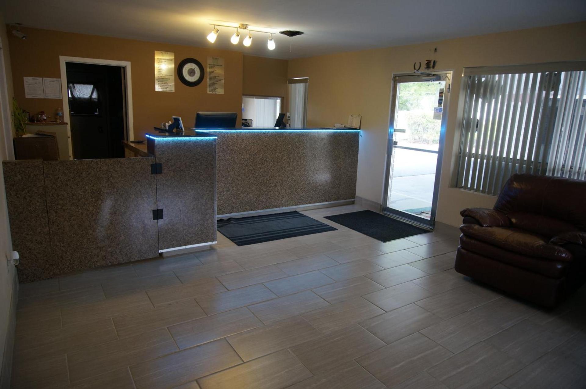 Budget Inn Malvern photo 3