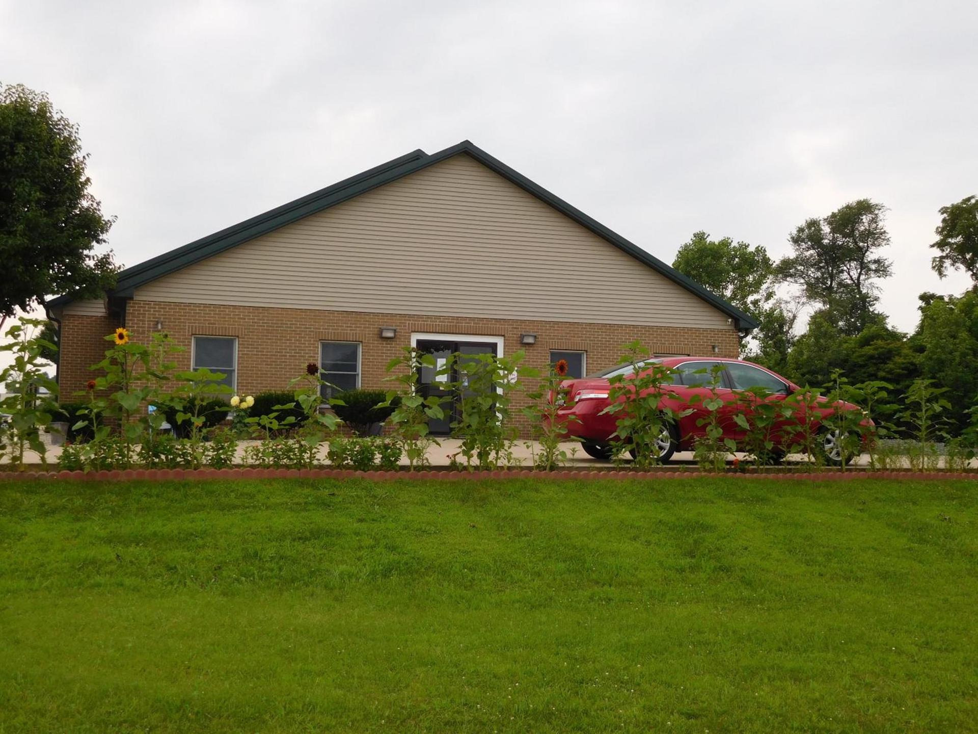 Attica Inn photo 20