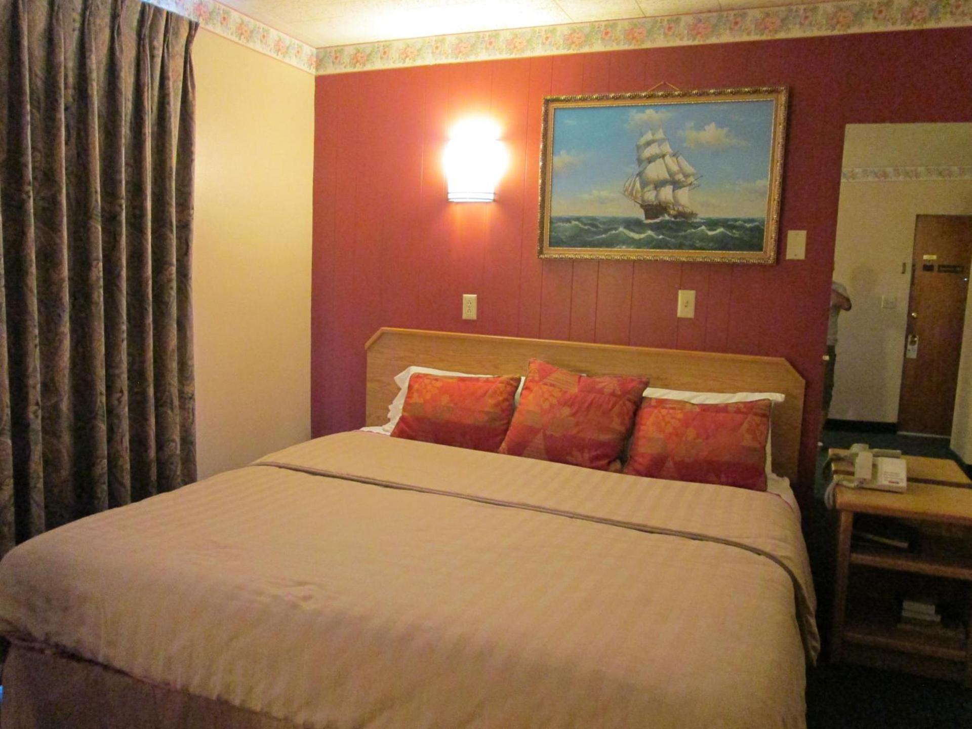Townhouse Motel photo 9