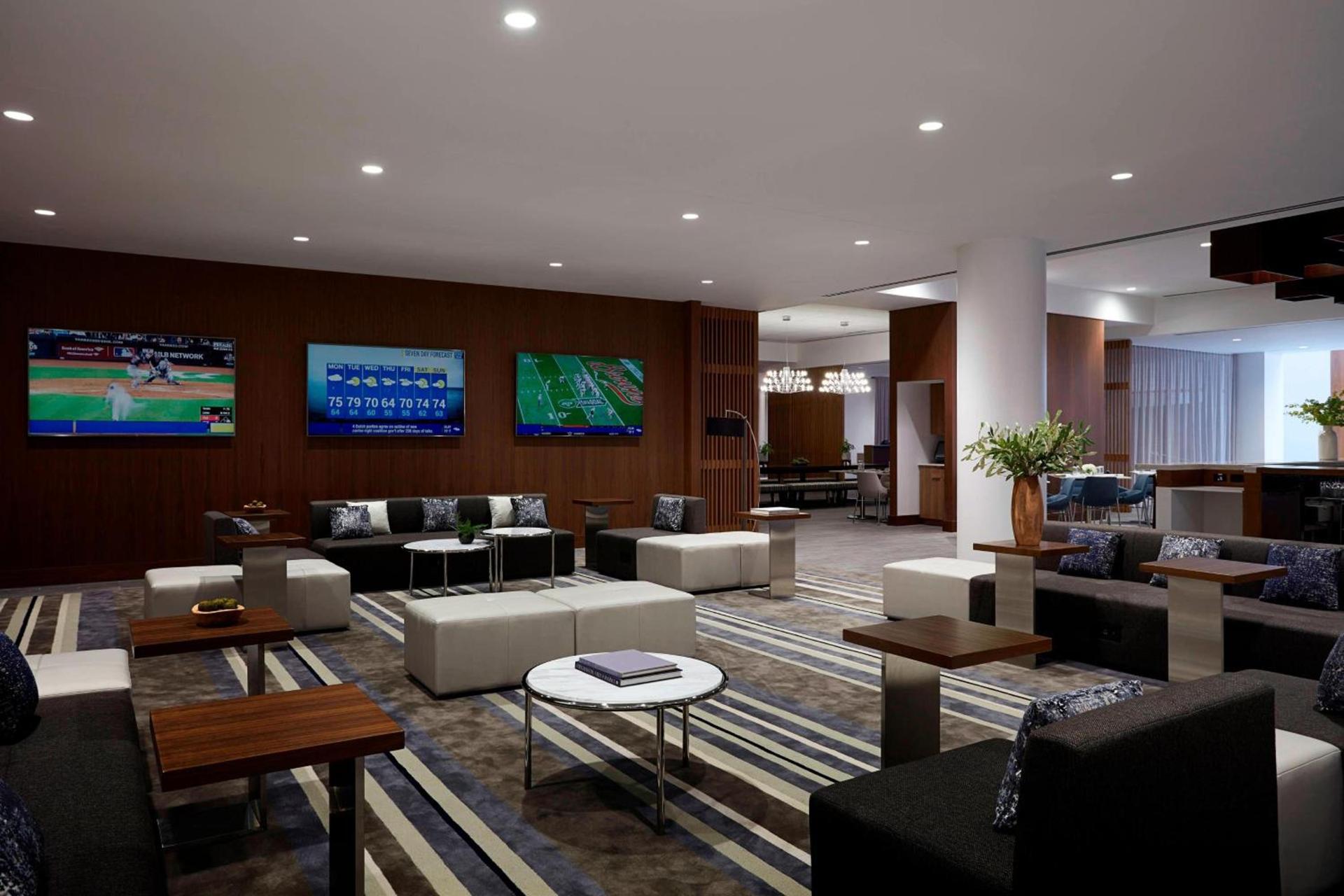 Long Island Marriott Hotel photo 5