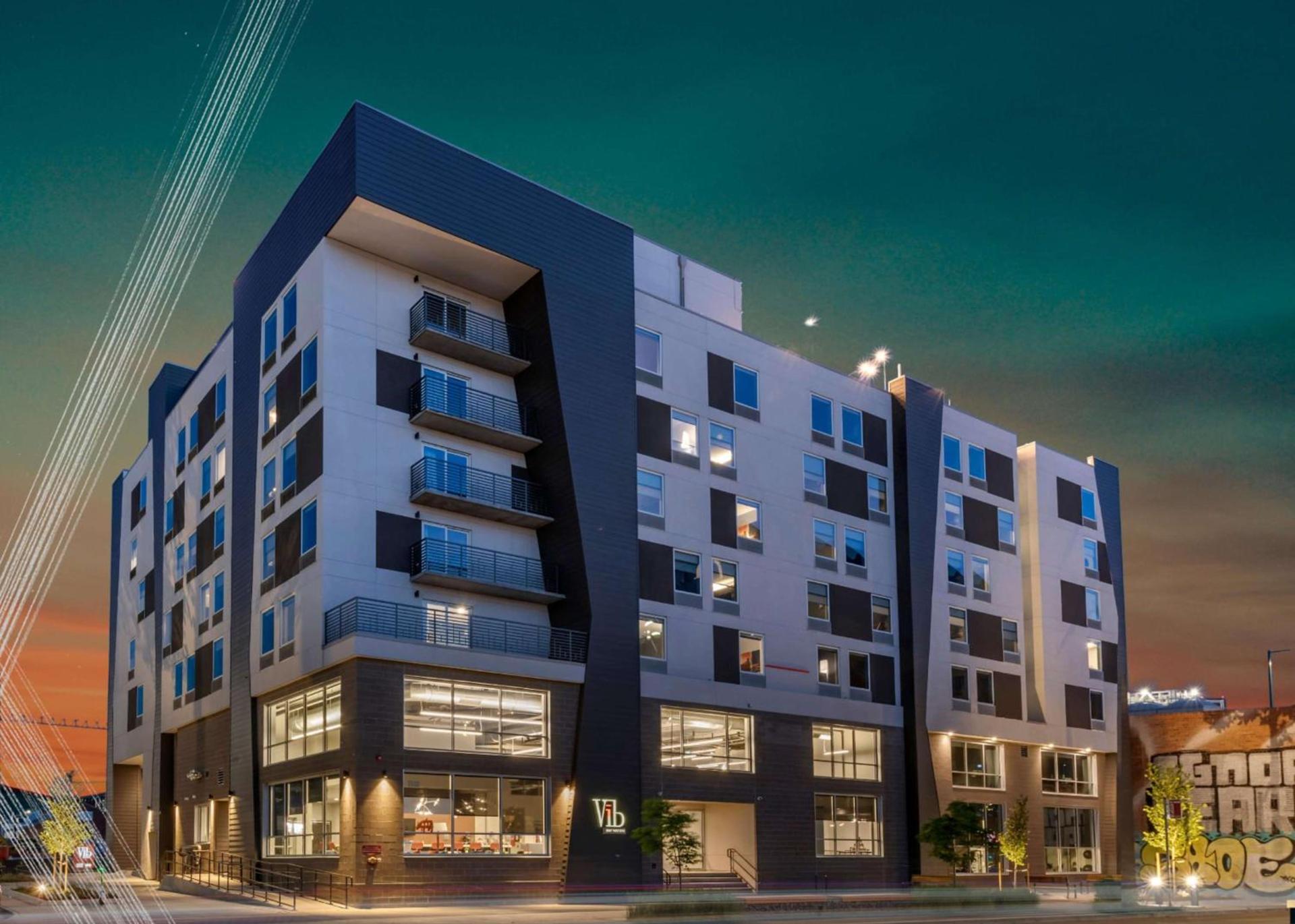 Vīb Hotel by Best Western Denver RiNo photo 1