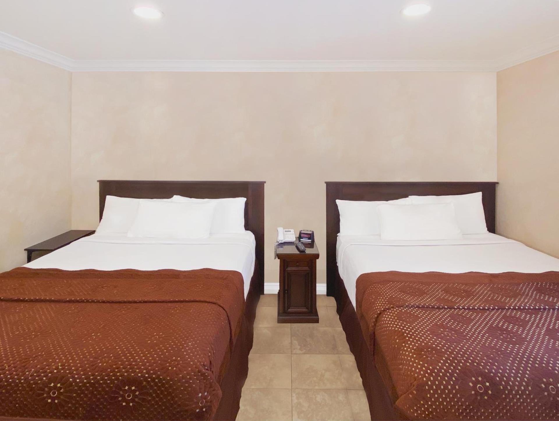 Nite Inn at Universal City - Walking Distance to Universal Studios Hollywood photo 32