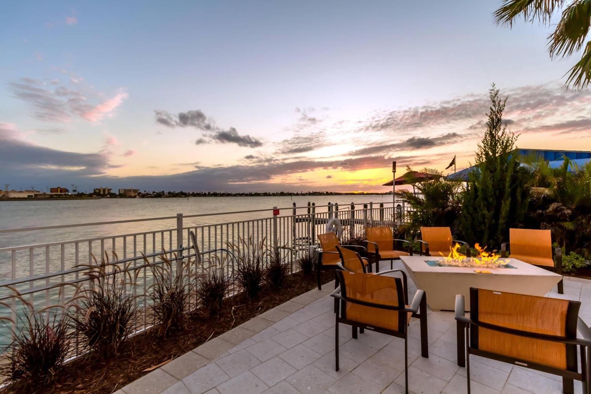 Courtyard by Marriott St. Petersburg Clearwater/Madeira Beach photo 4
