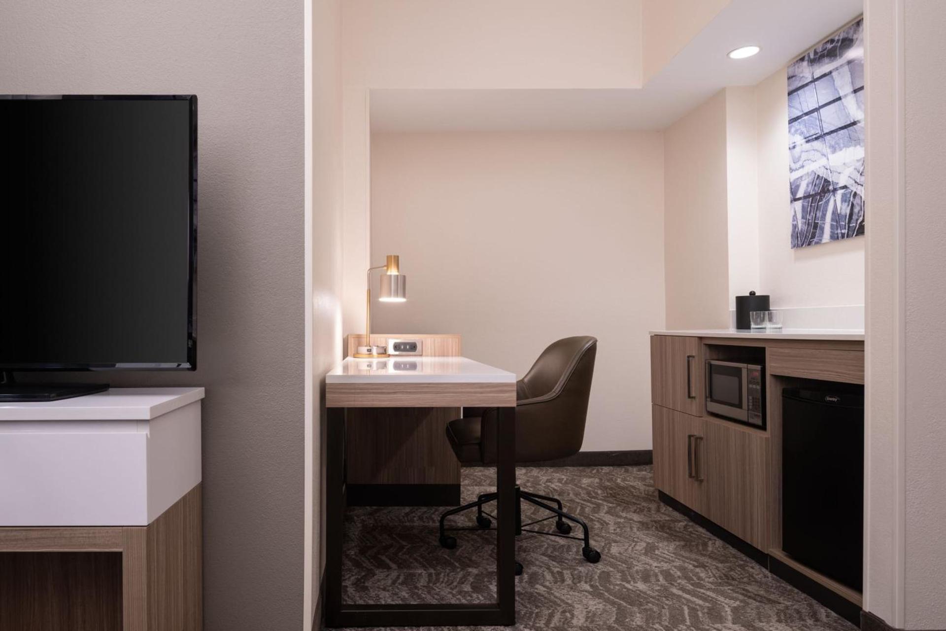 SpringHill Suites West Mifflin photo 9