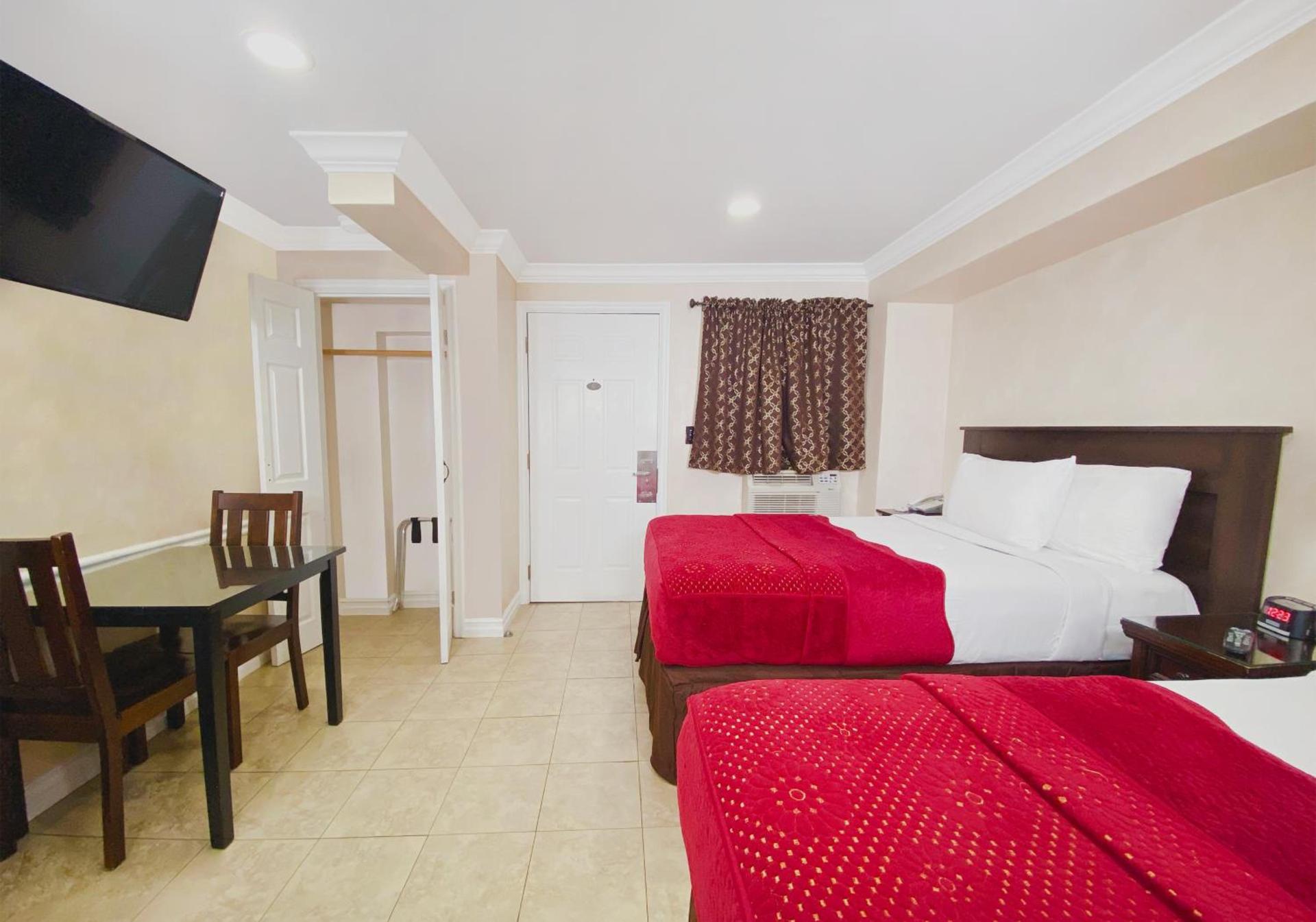 Nite Inn at Universal City - Walking Distance to Universal Studios Hollywood photo 79
