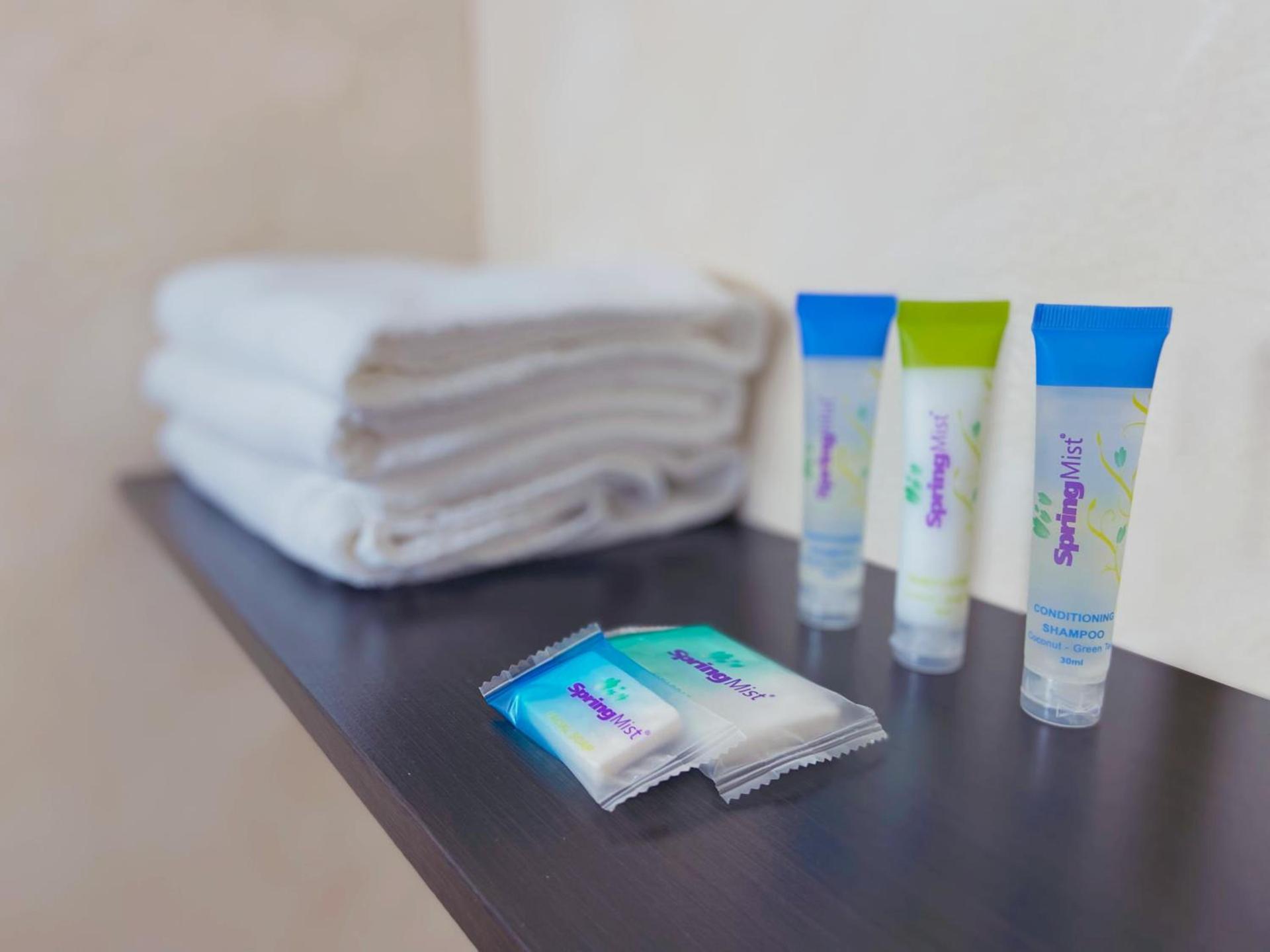 Nite Inn at Universal City - Walking Distance to Universal Studios Hollywood photo 86