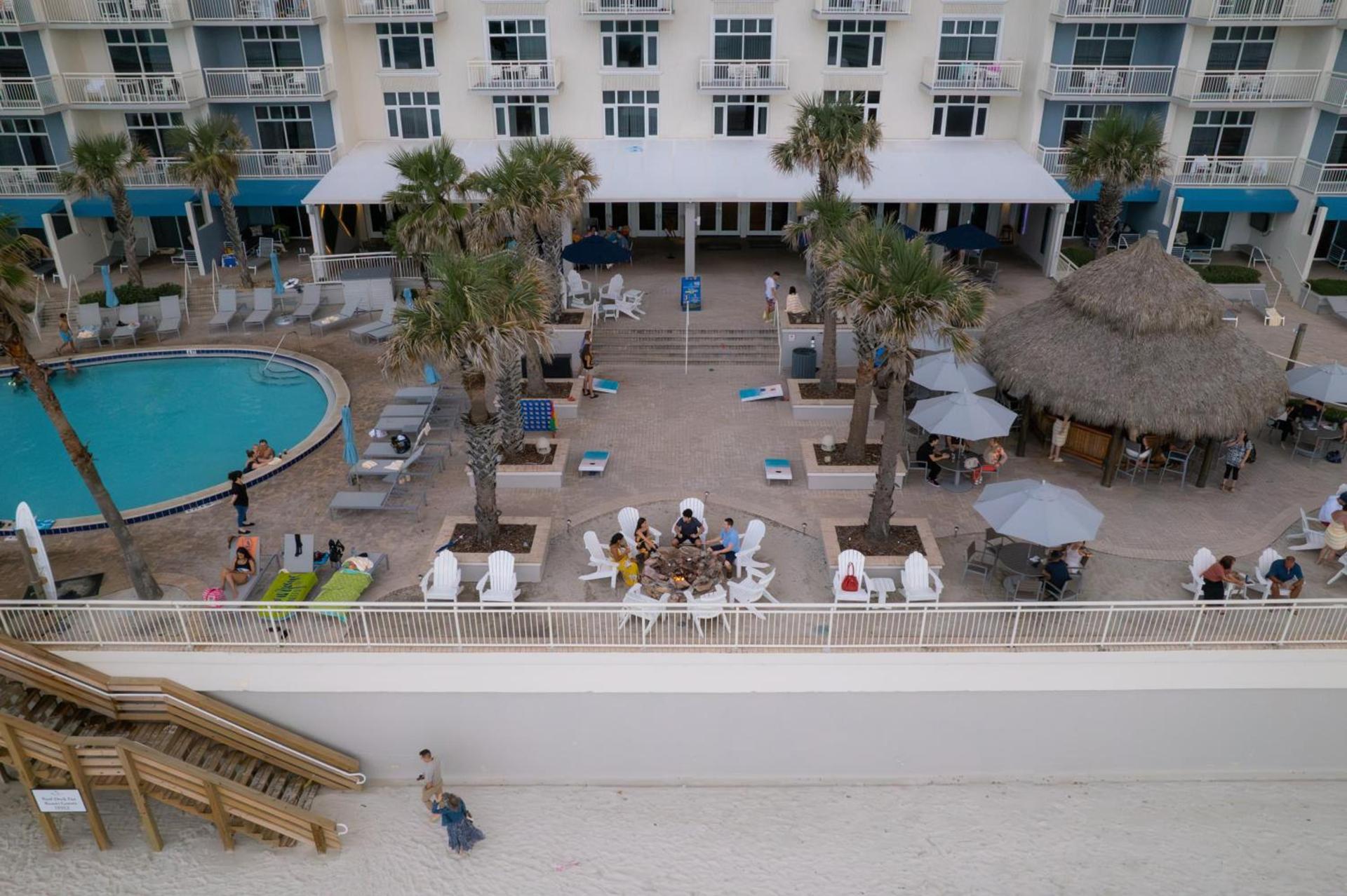 The Shores Resort & Spa photo 52
